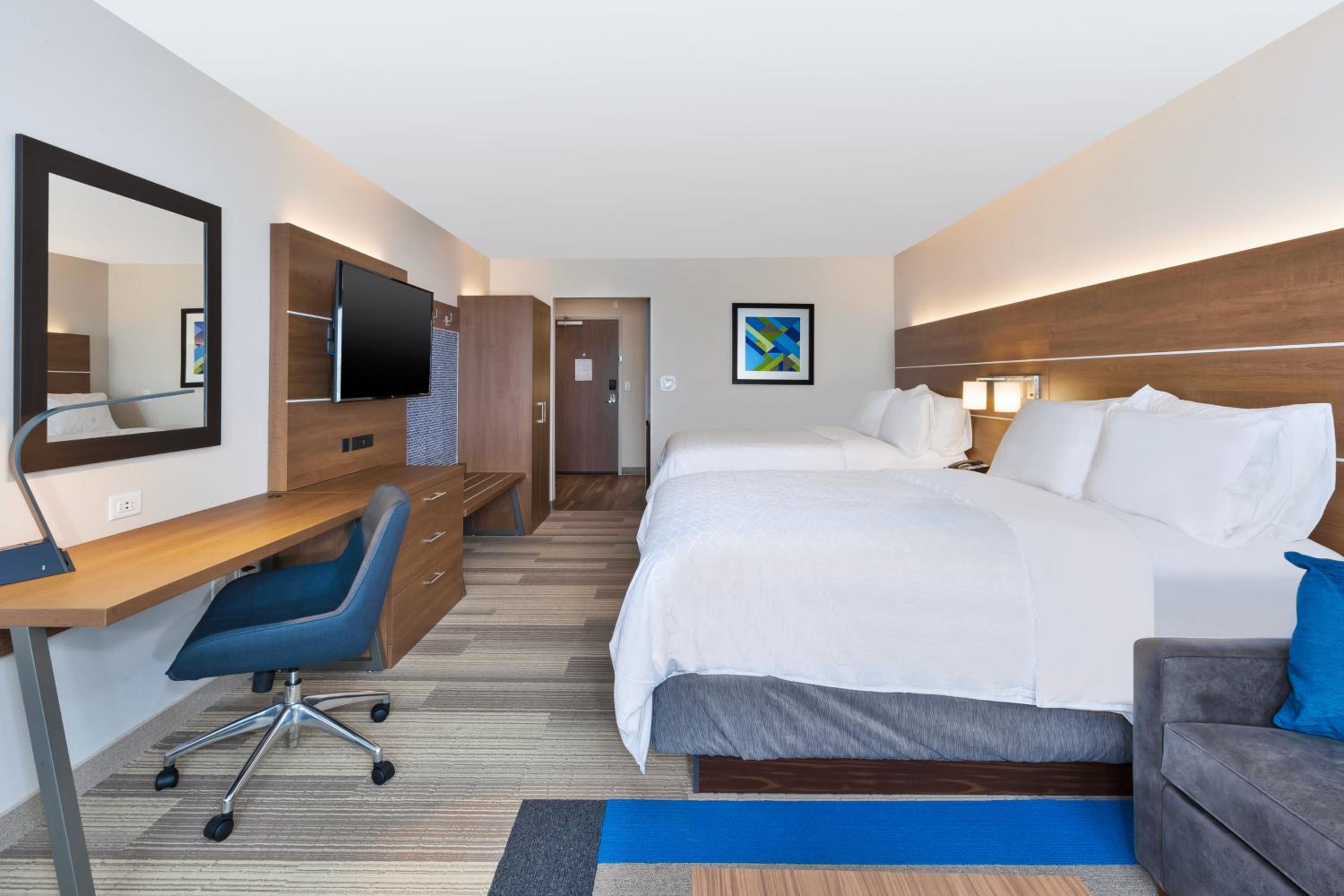 Suite with Two Beds - Non-Smoking - Photo 1