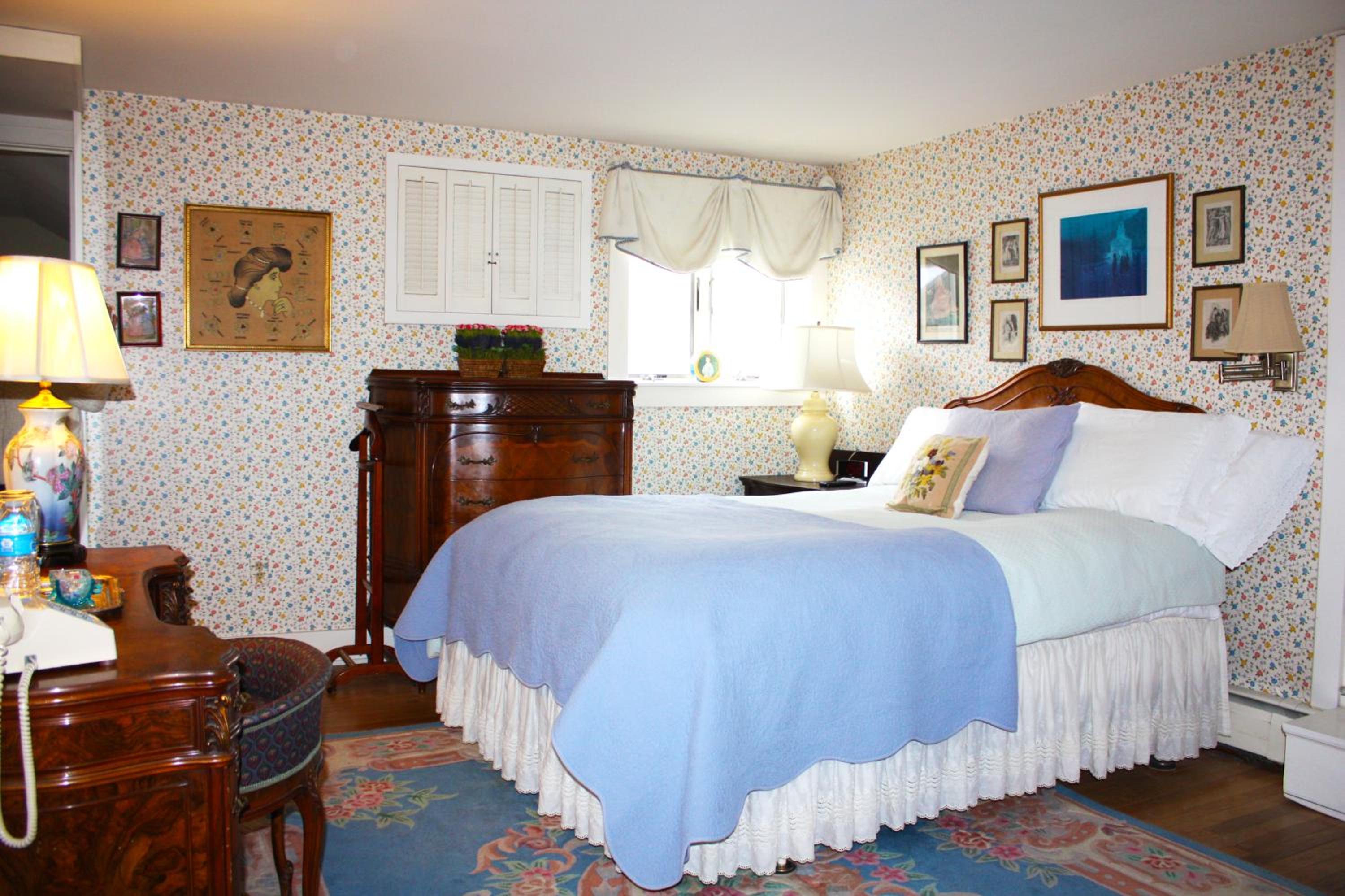 Deluxe Queen Room photo 2
