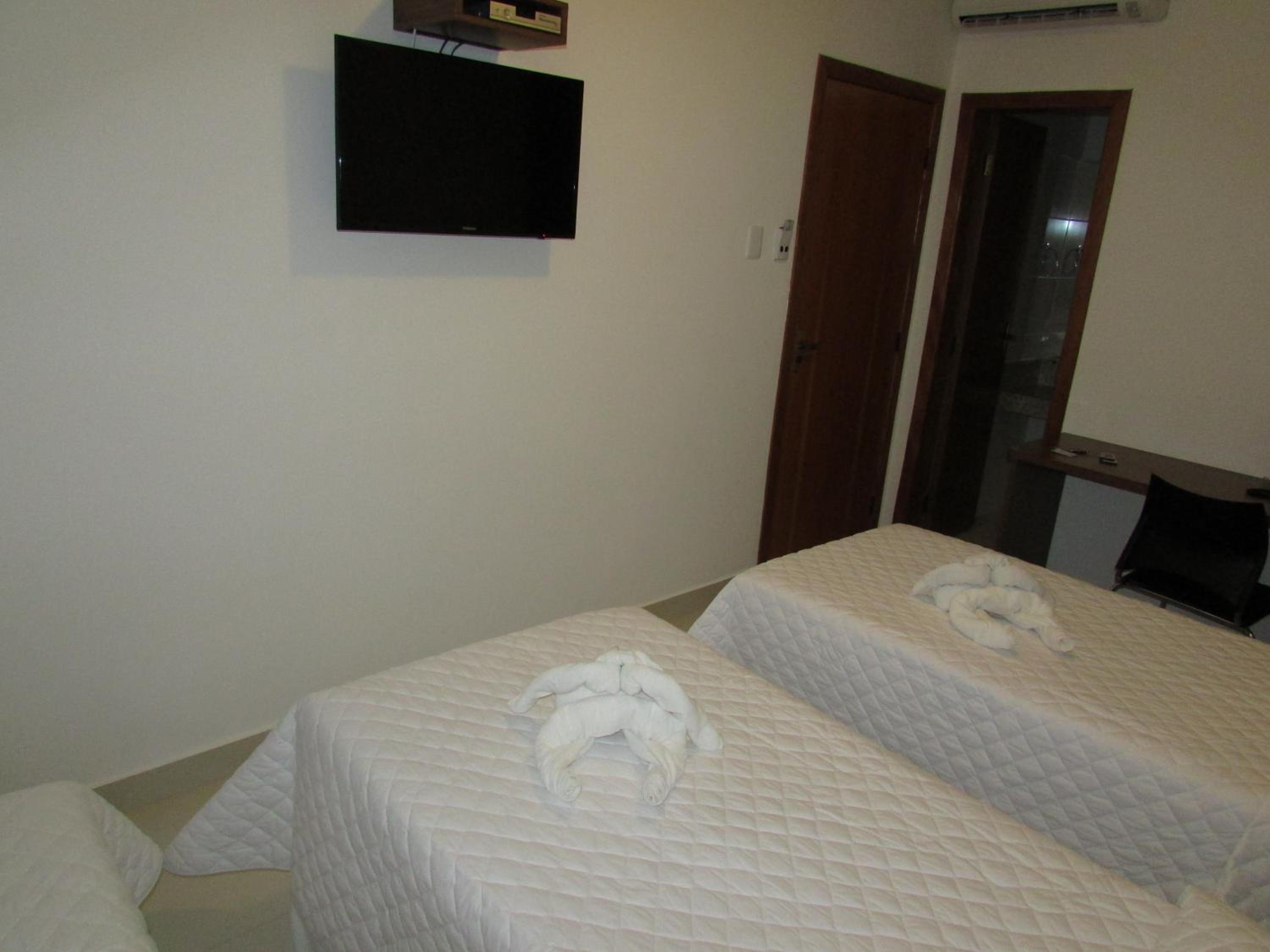 Deluxe Twin Room photo 2