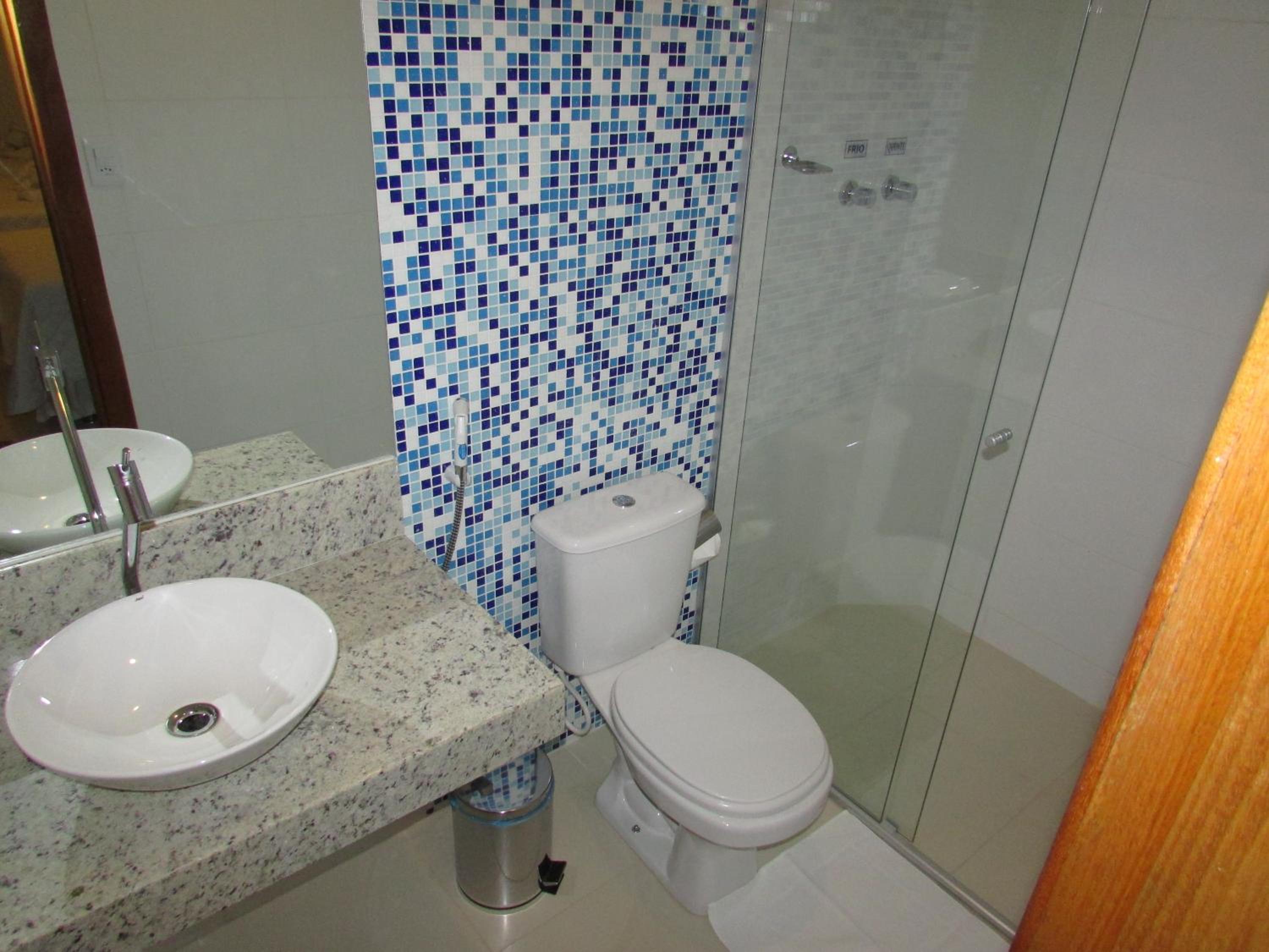 Deluxe Twin Room photo 3