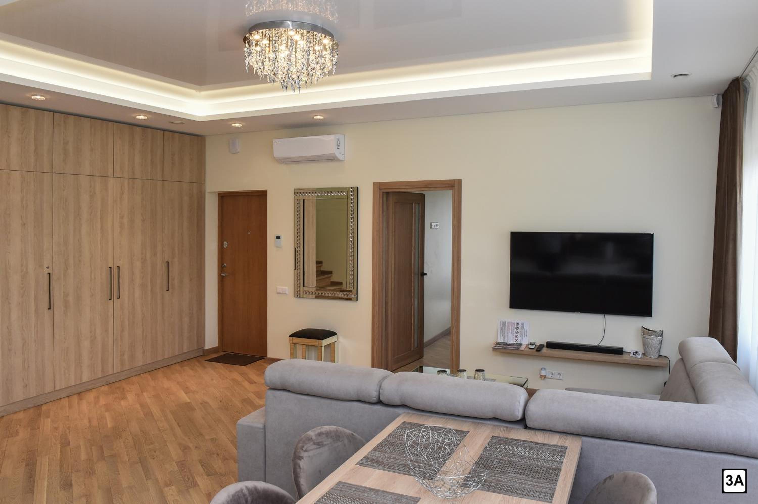 Apartment with Terrace photo 3