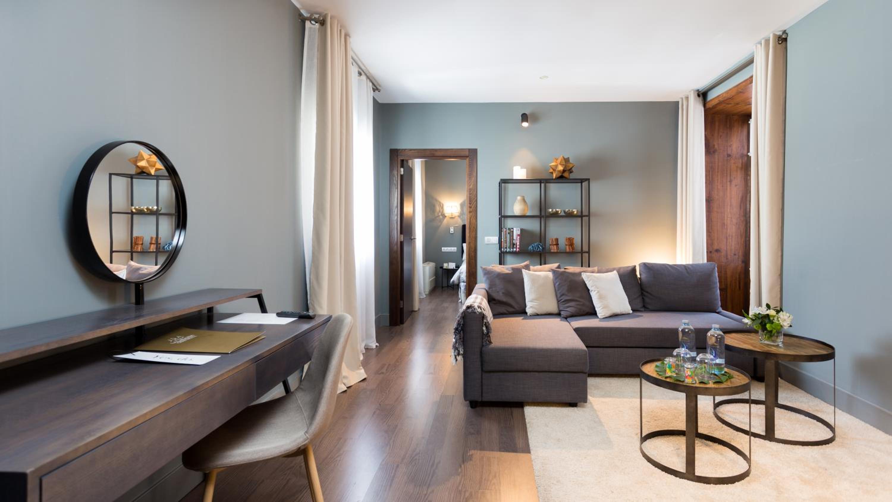 Suite Suite