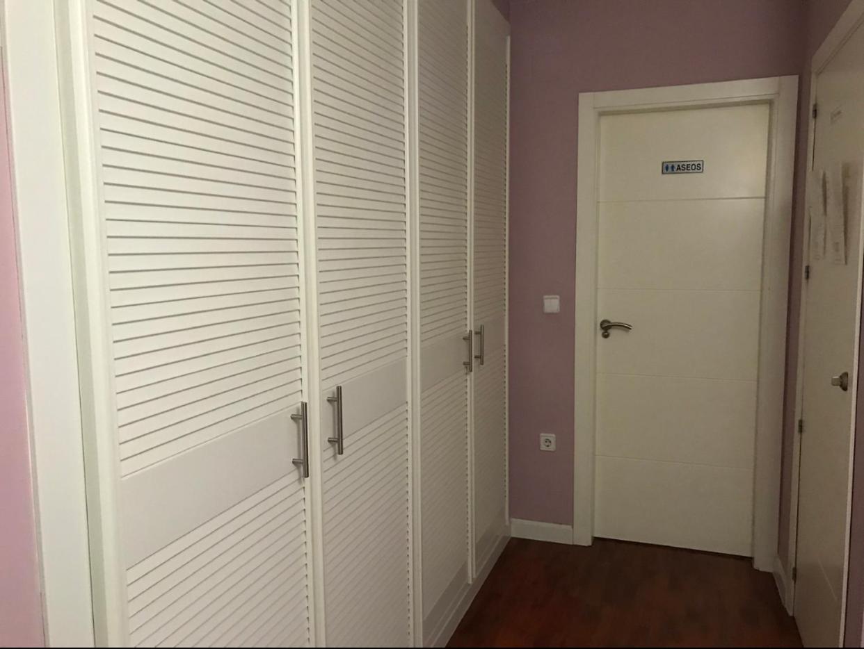 Triple Room with Private Bathroom - Photo 7