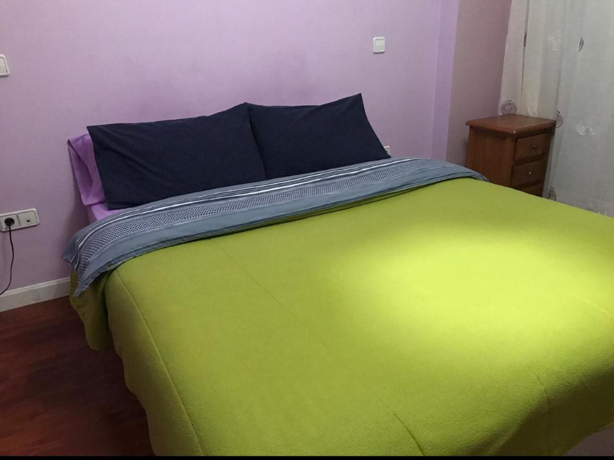 Triple Room with Private Bathroom - Photo 8