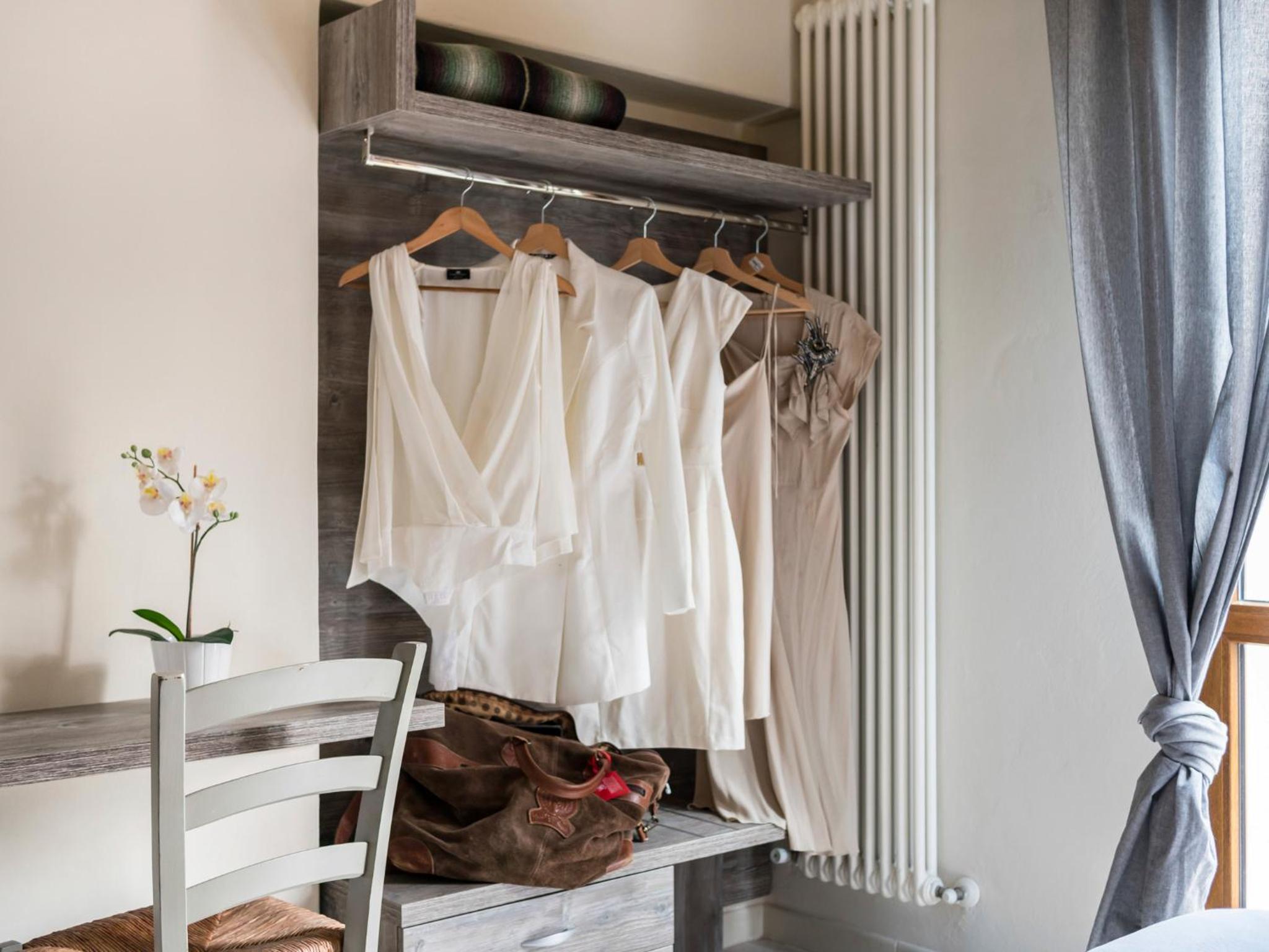 One-Bedroom Apartment - Photo 17