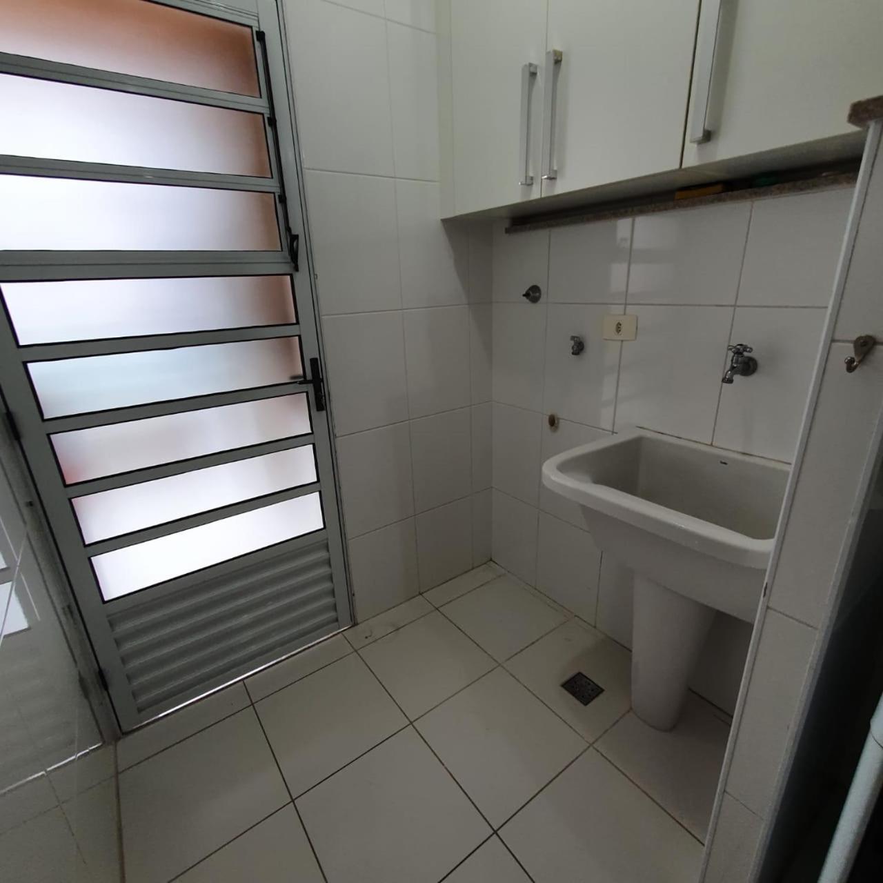 Three-Bedroom Apartment - Photo 24