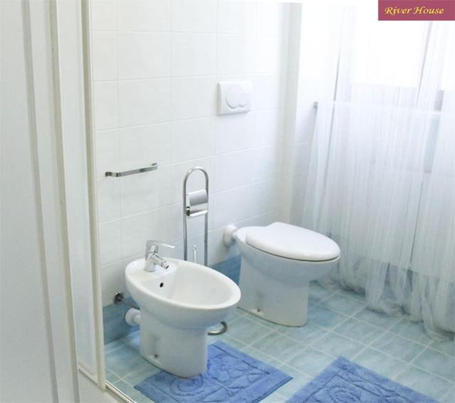 Two-Bedroom Apartment - Photo 19