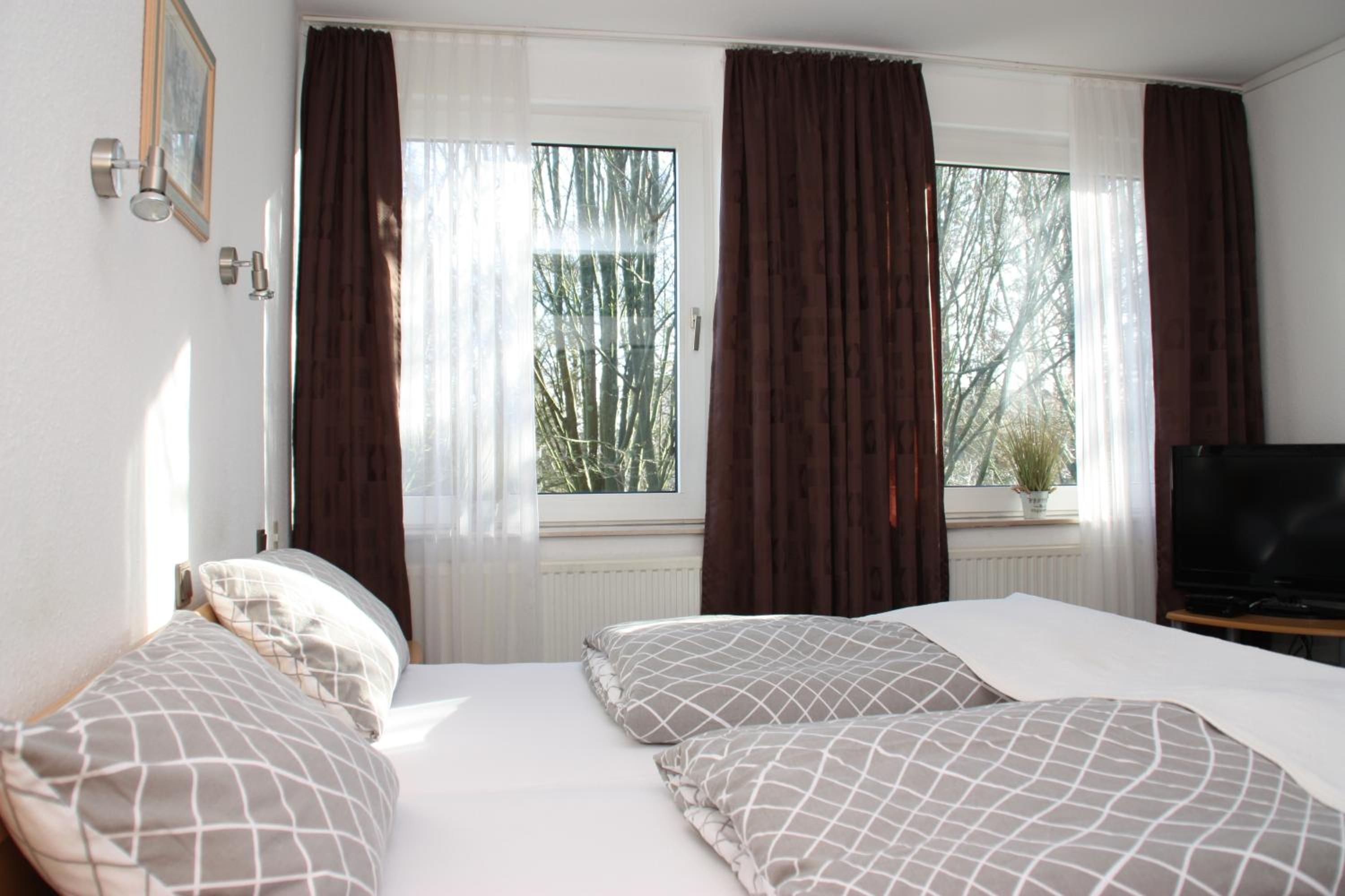 Double or Twin Room photo 2