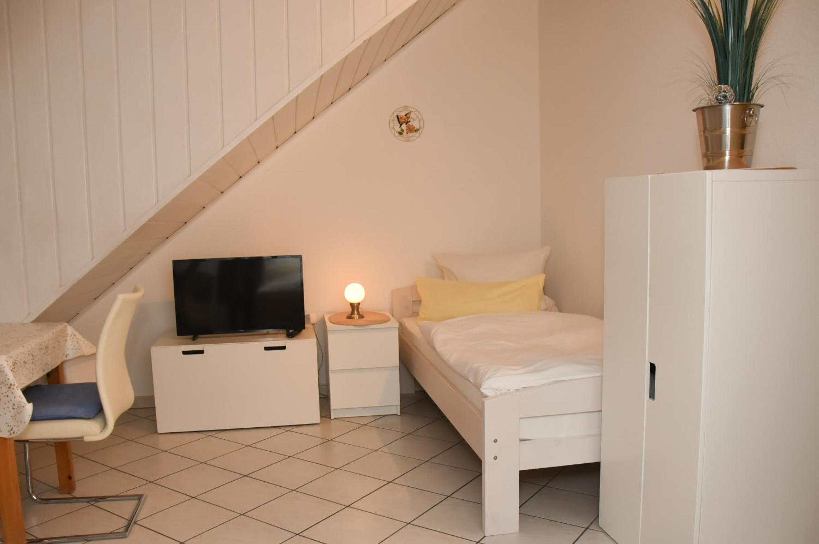 Single Room photo 3