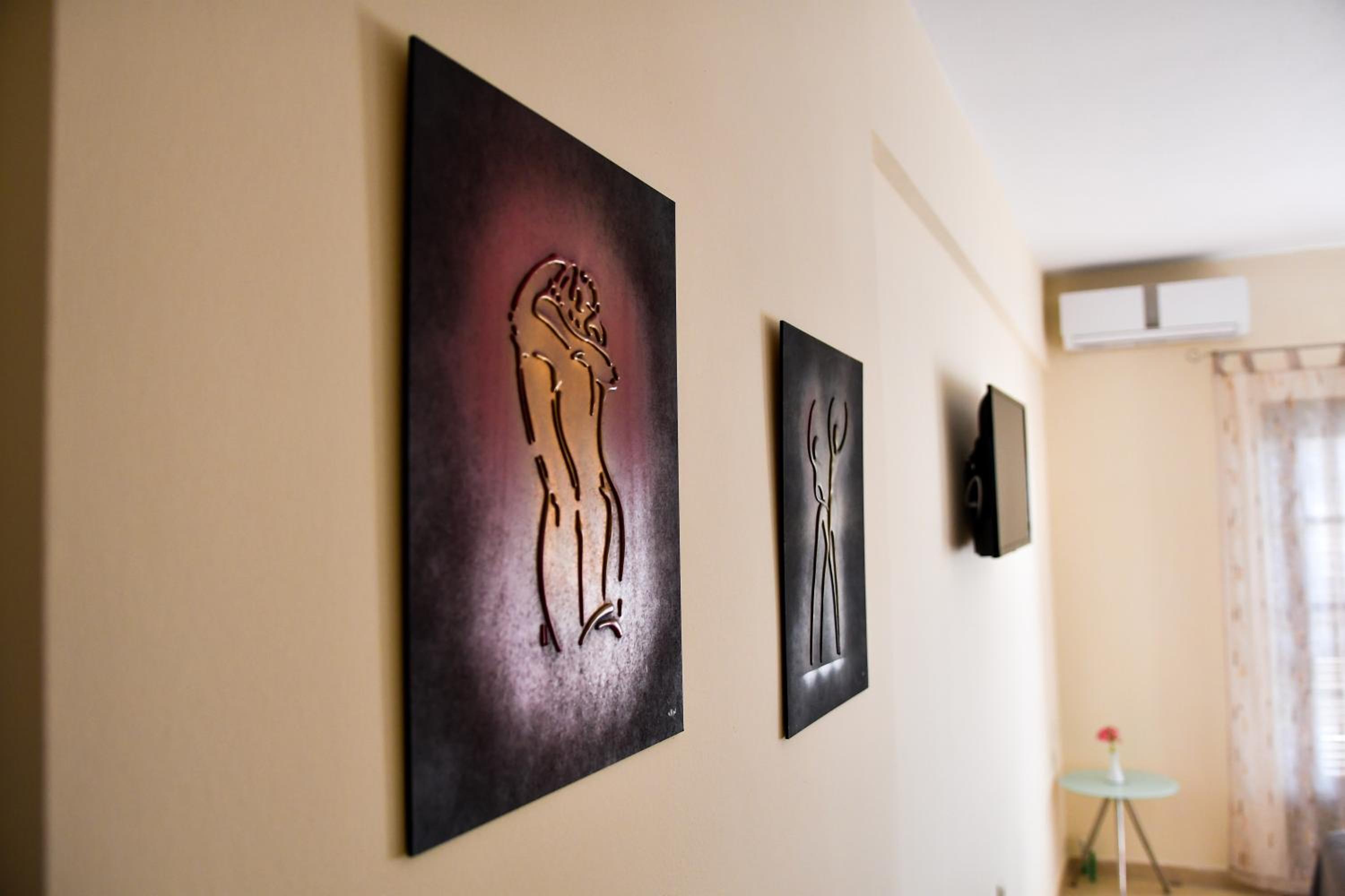 Standard Double or Twin Room - Photo 8