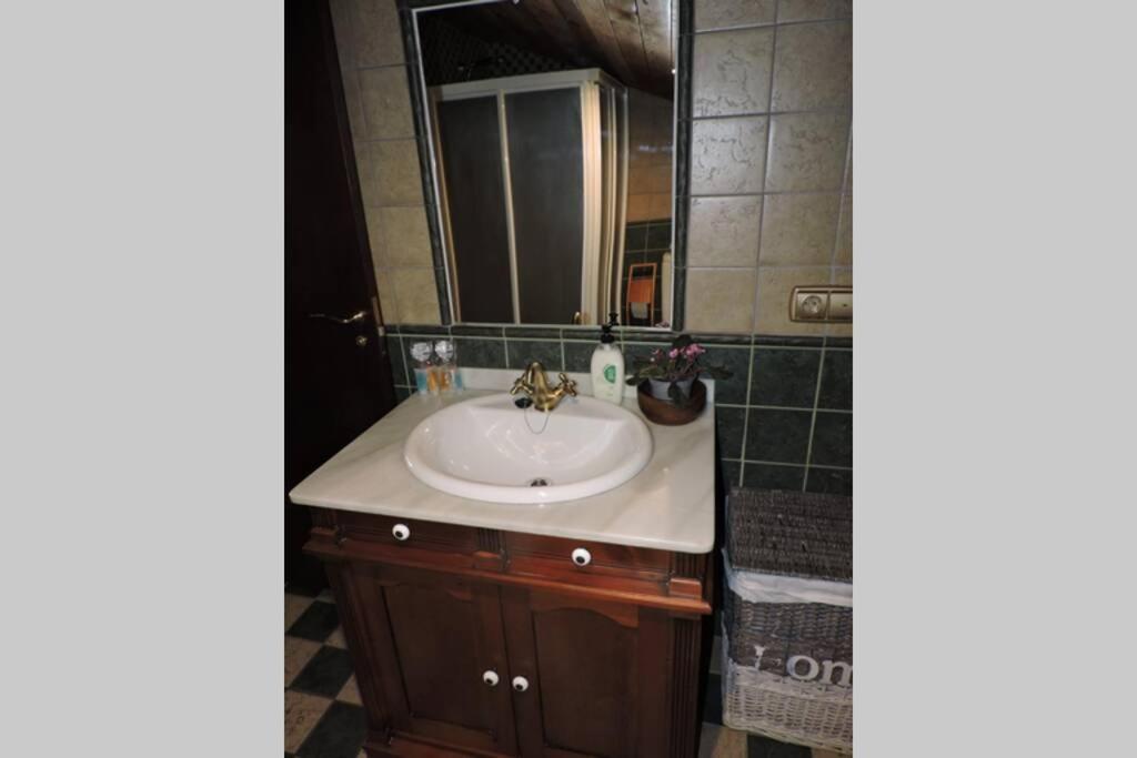 One-Bedroom Apartment - Photo 26