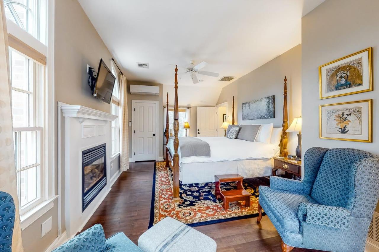 Superior King Room photo 2