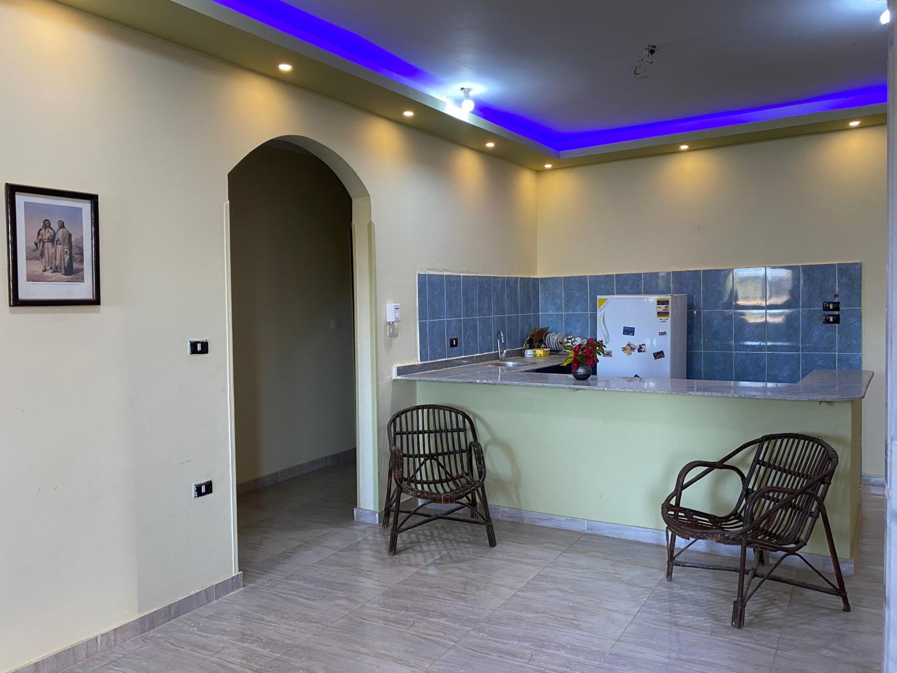Triple Room - Photo 7