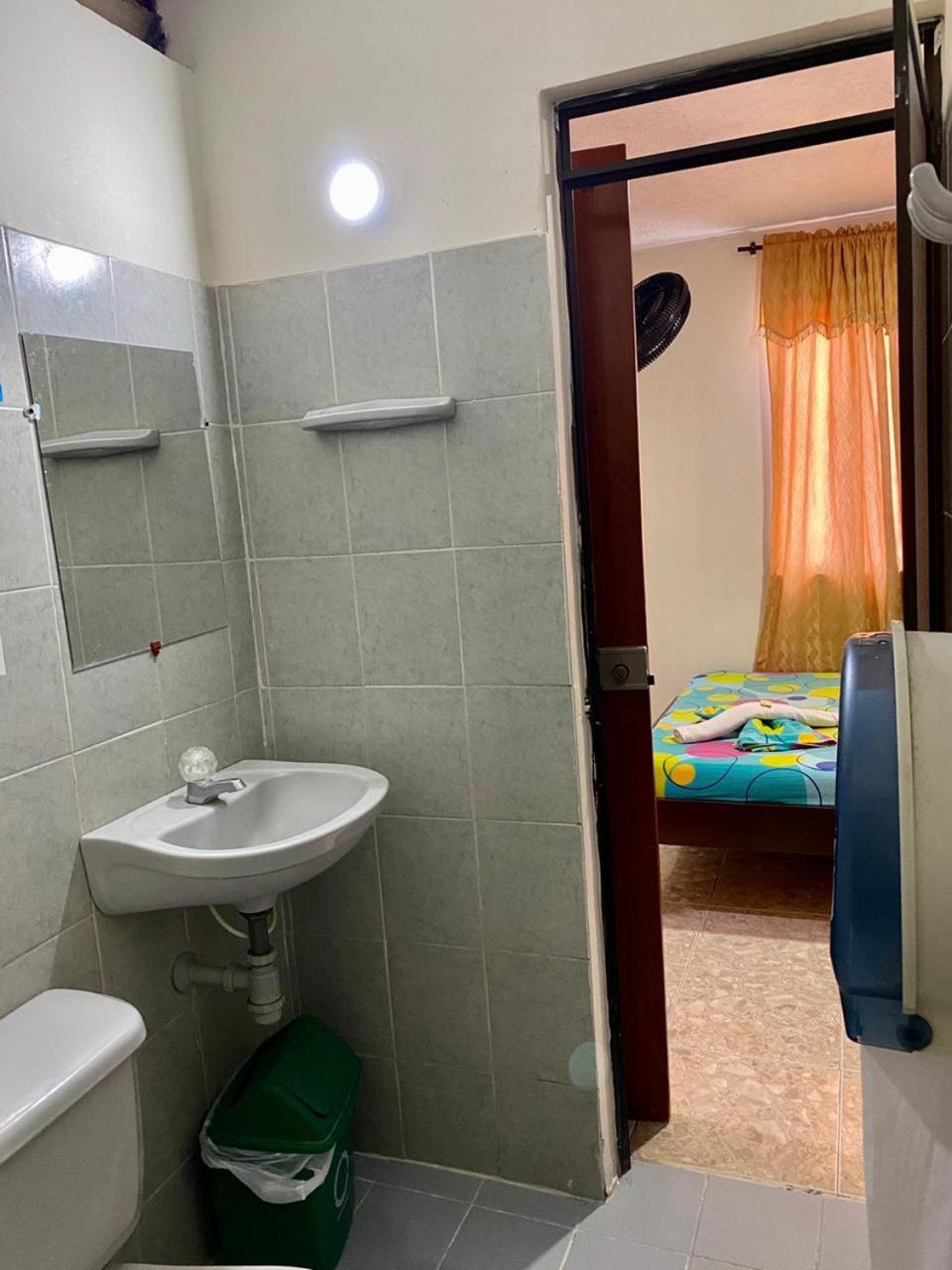 Double Room with Private Bathroom photo 2