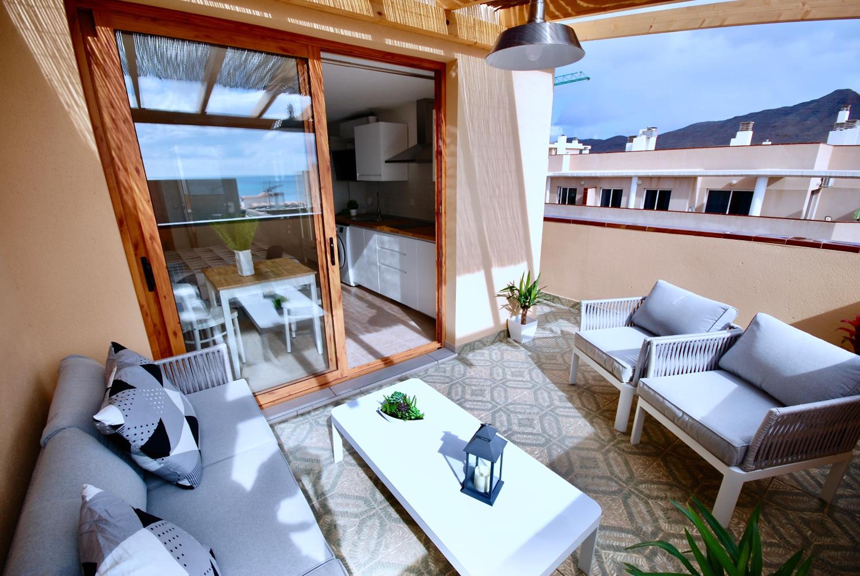 Penthouse Apartment - Photo 8