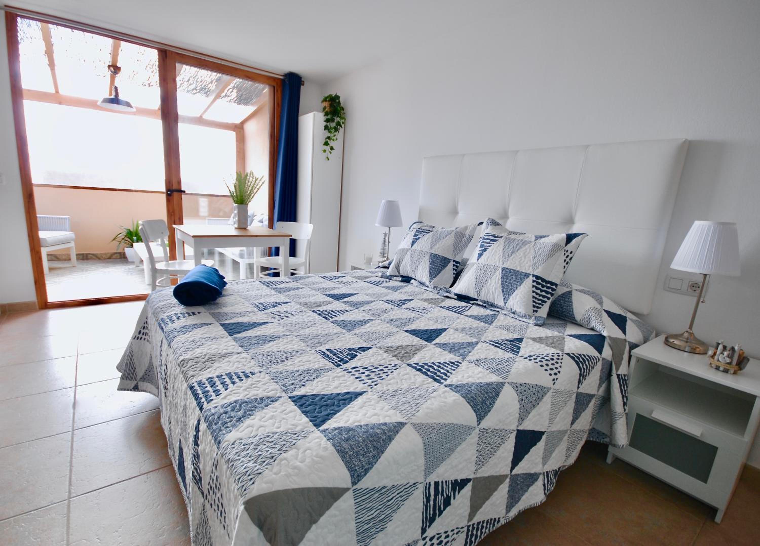 Penthouse Apartment - Photo 6