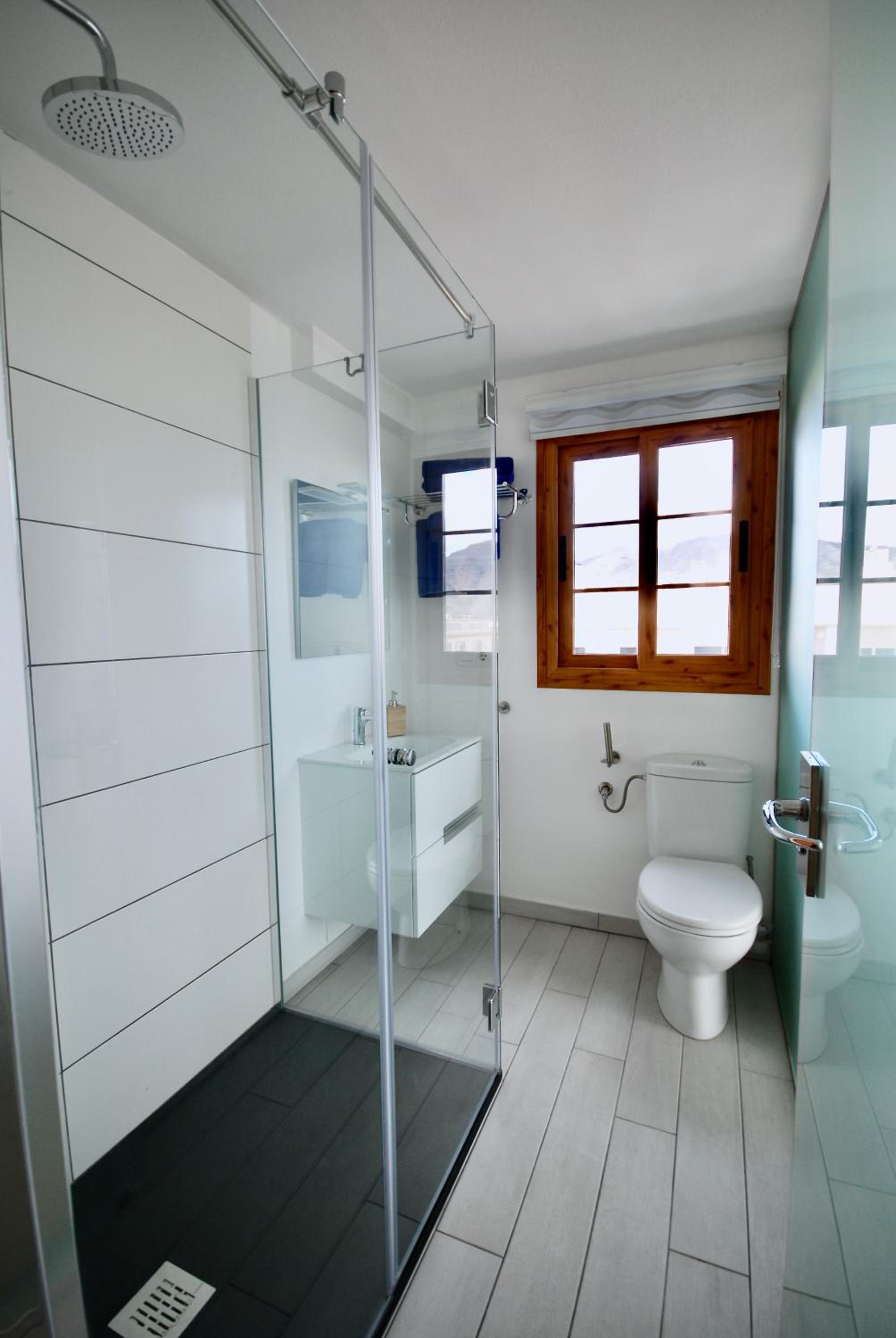 Penthouse Apartment - Photo 4