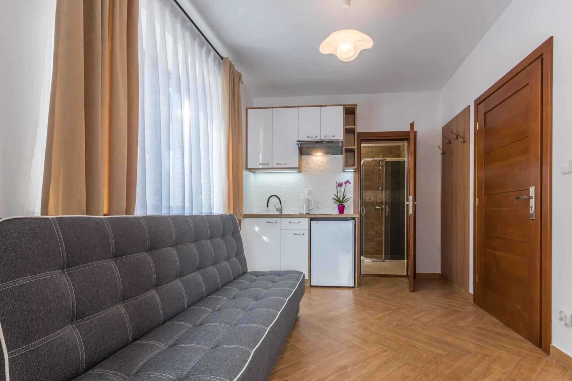 Apartment - Photo 3