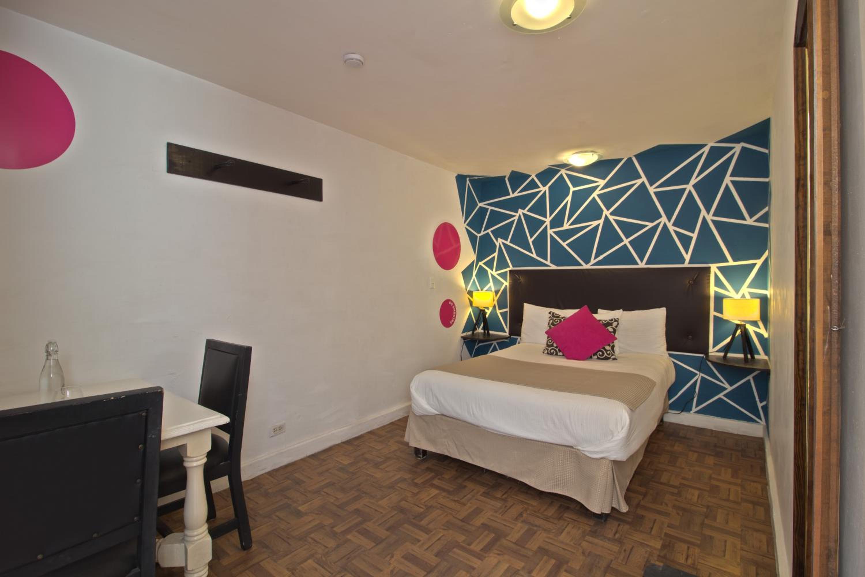 Standard Double Suite