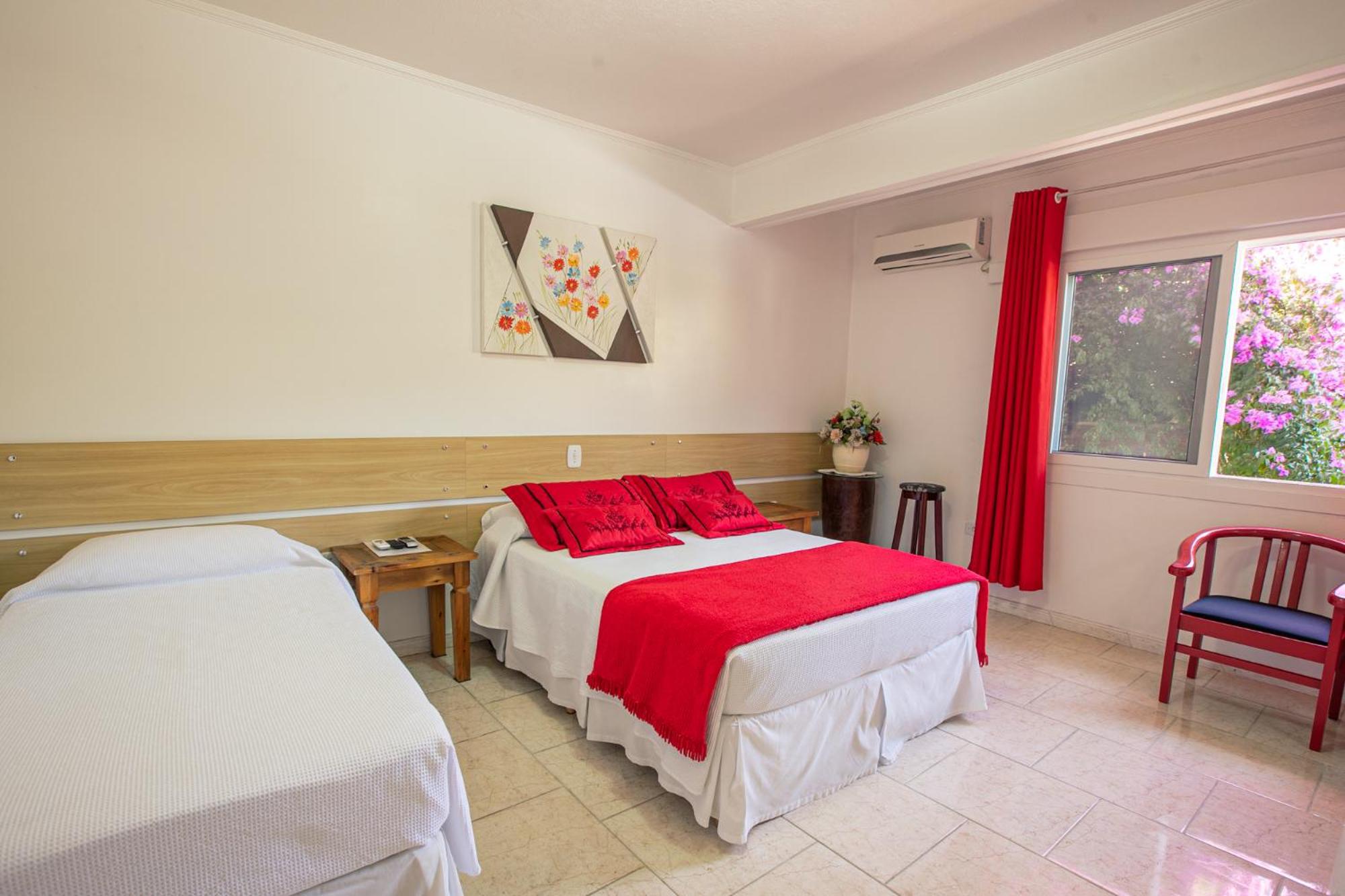 Standard Double or Twin Room photo 3