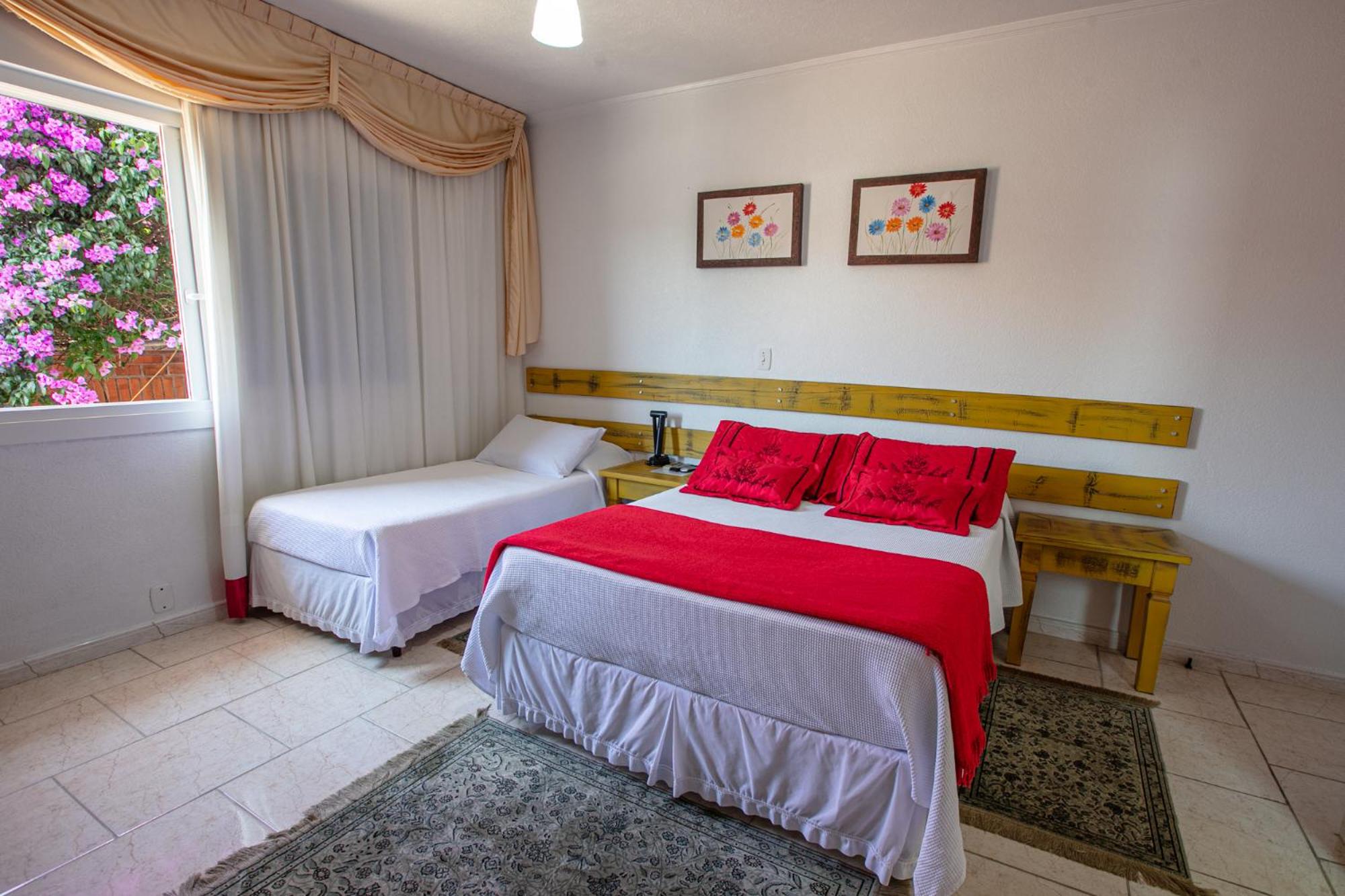 Standard Double or Twin Room photo 1