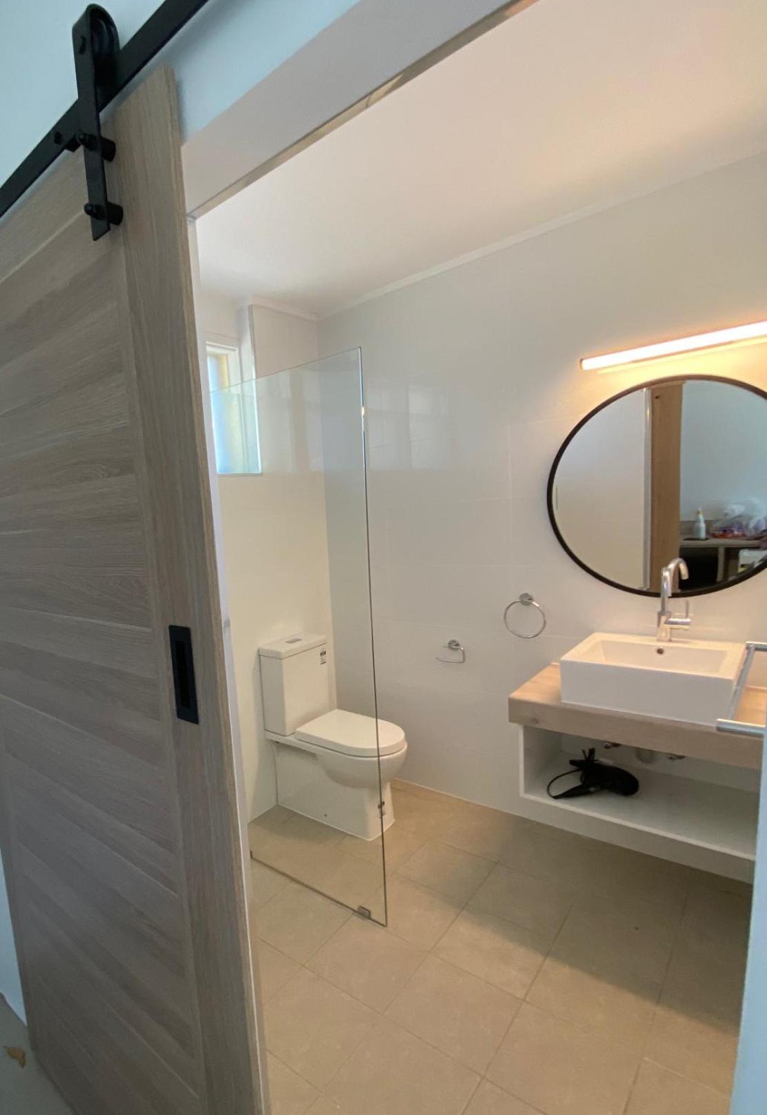 Deluxe Queen Room - Photo 2