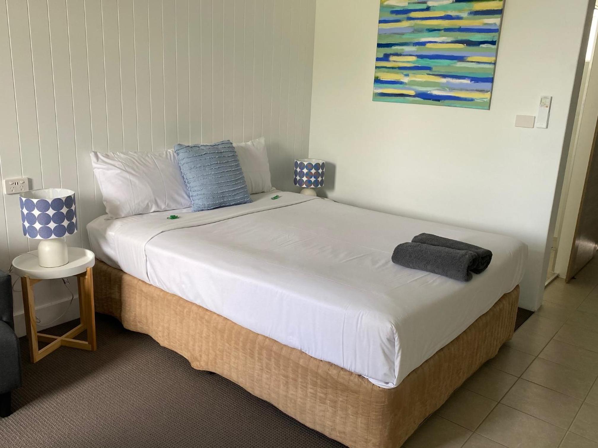 Deluxe Queen Room - Photo 3