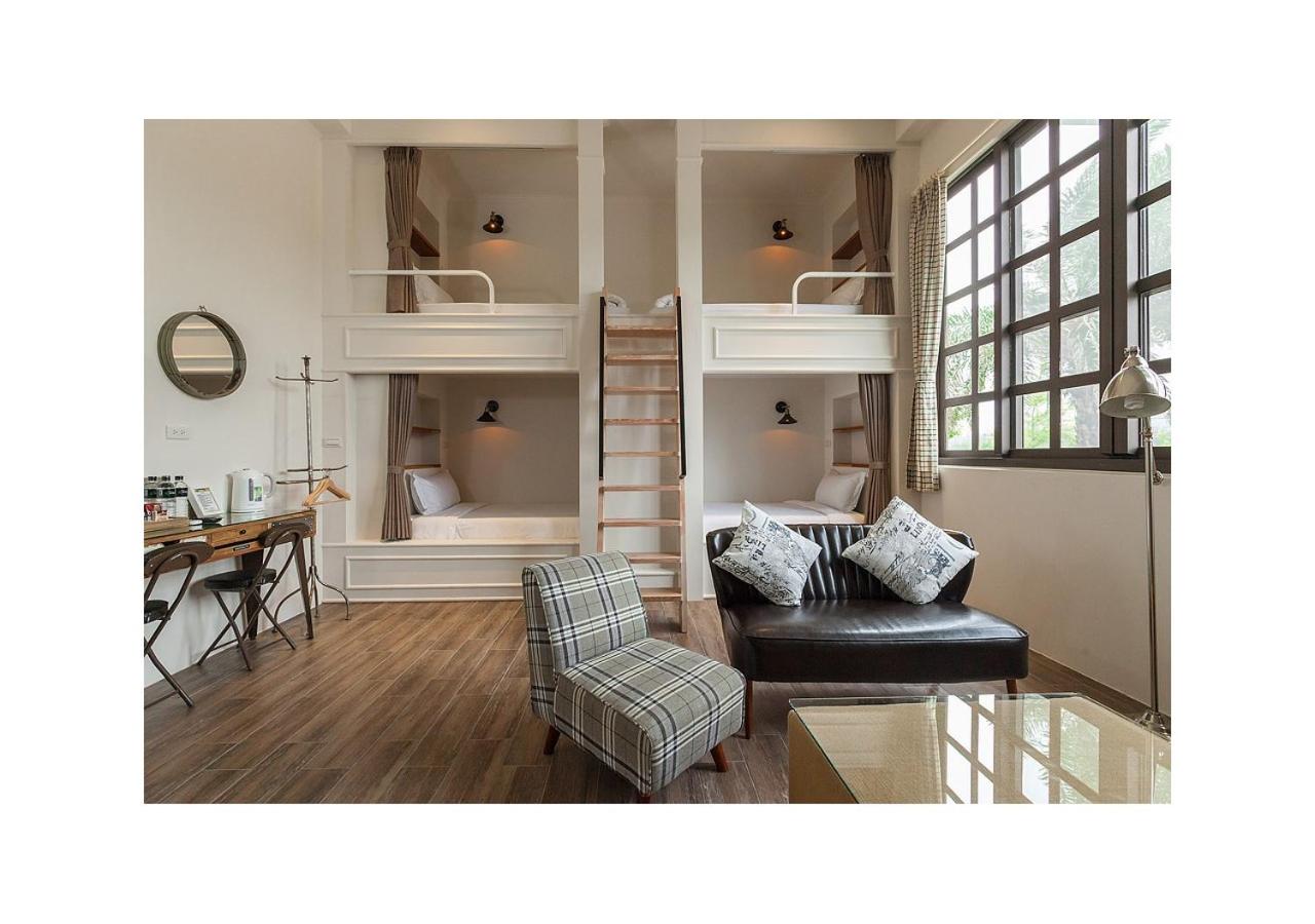 Quadruple Room - Photo 1