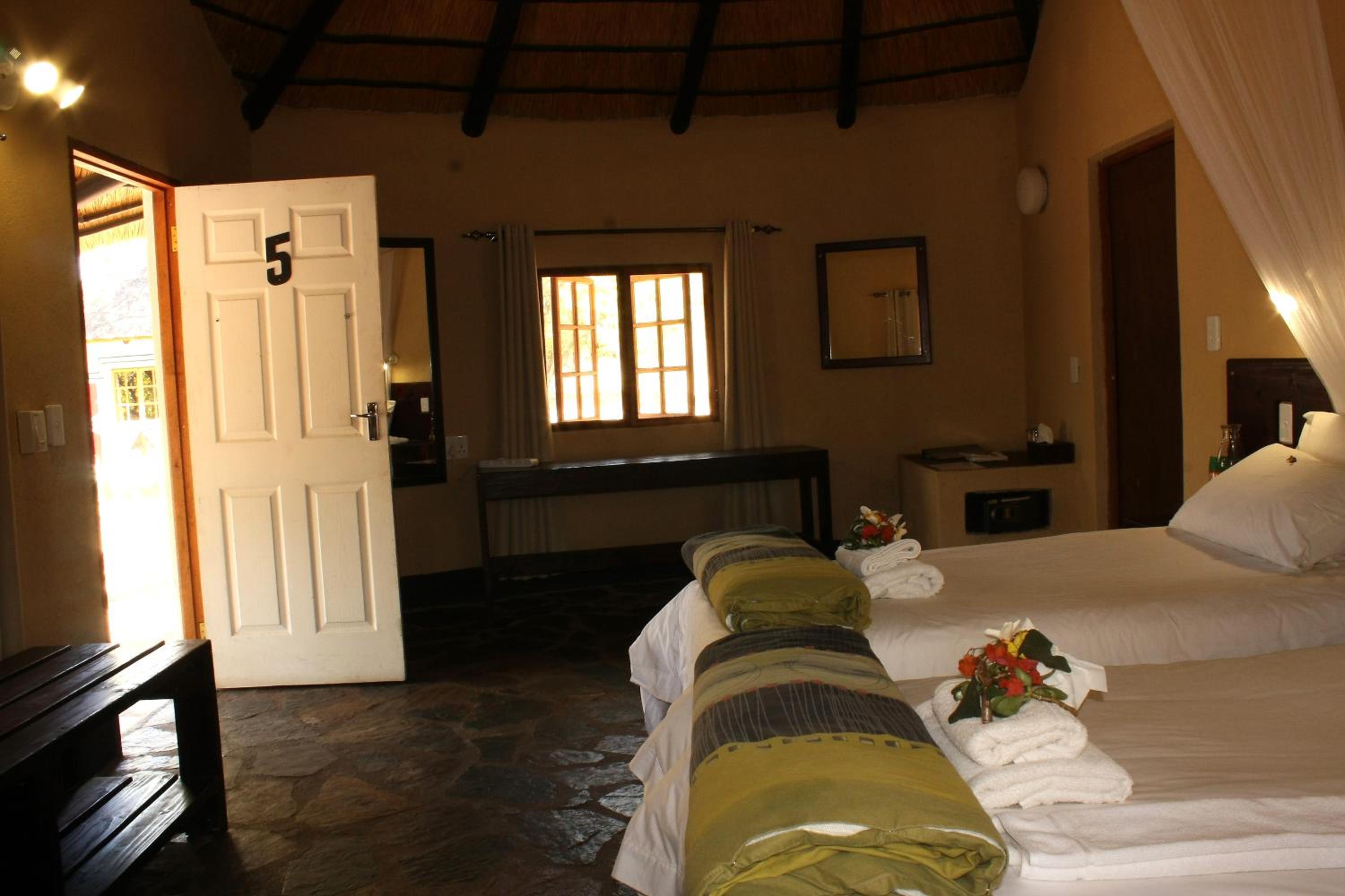 Standard Twin Room photo 1