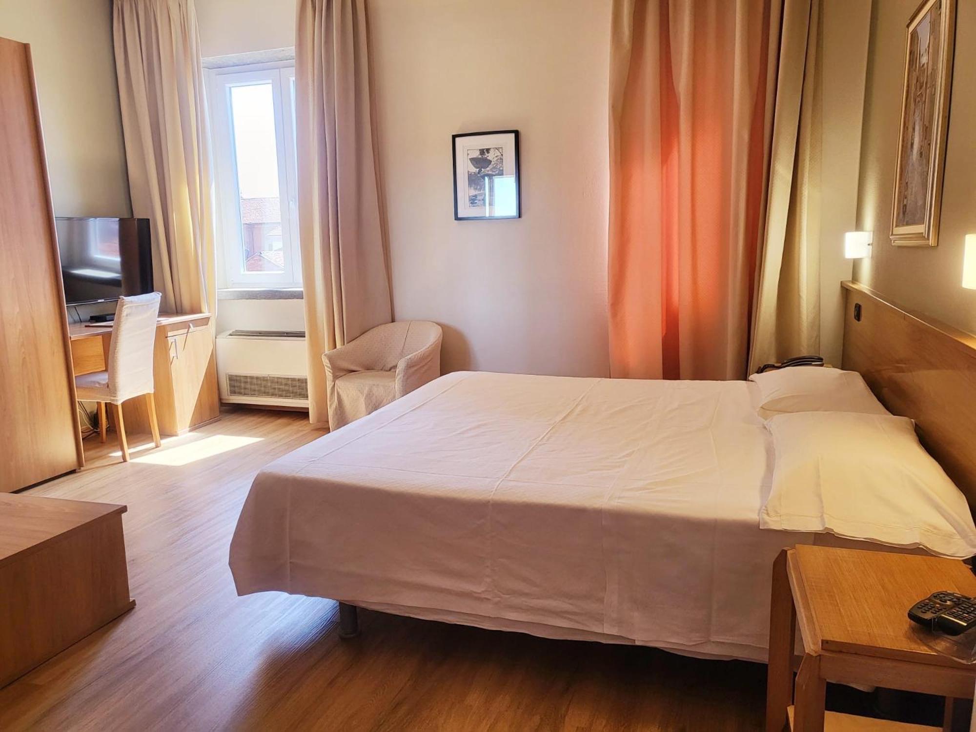Superior Double Room photo 3