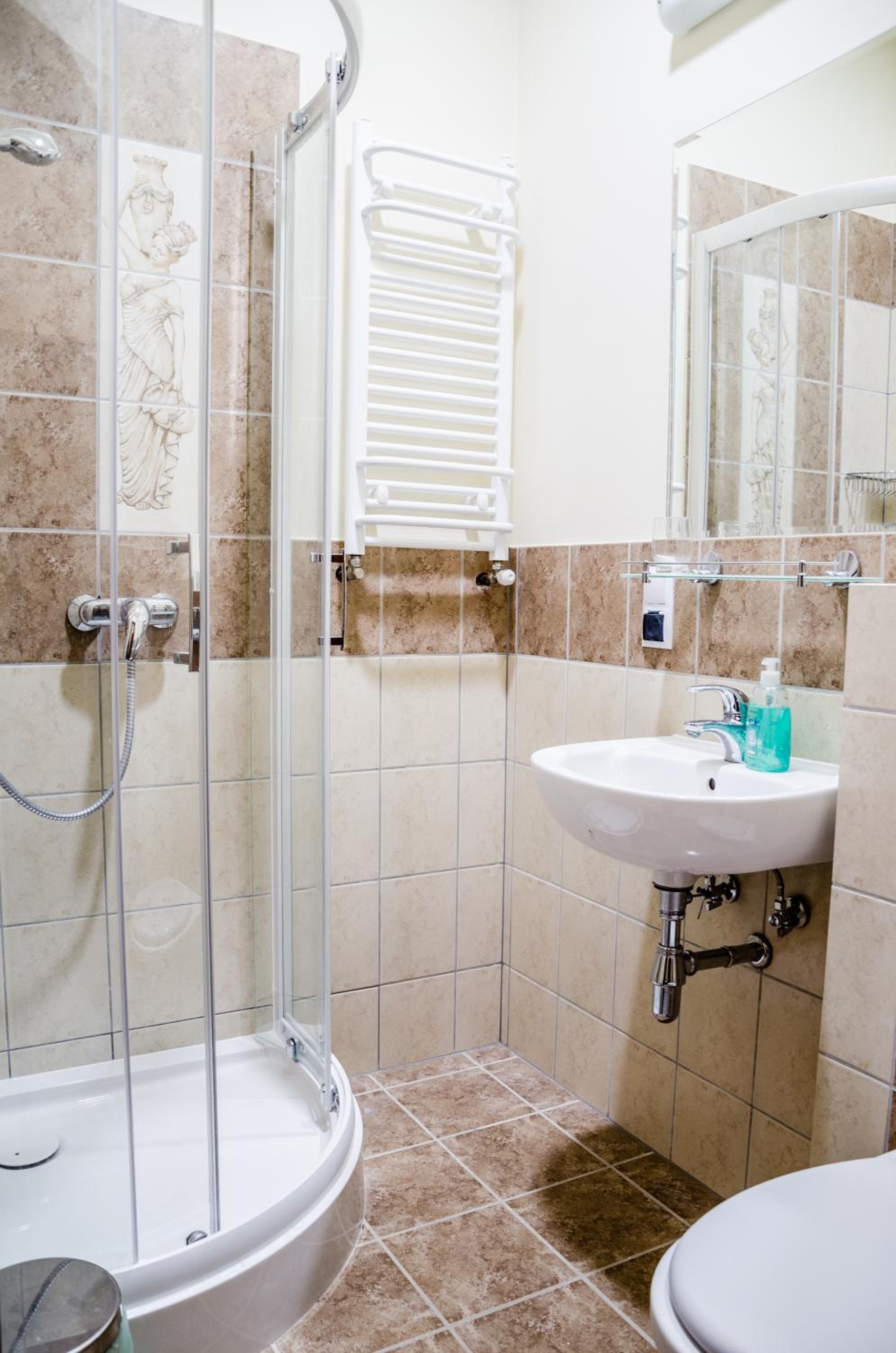Triple Room - Photo 7