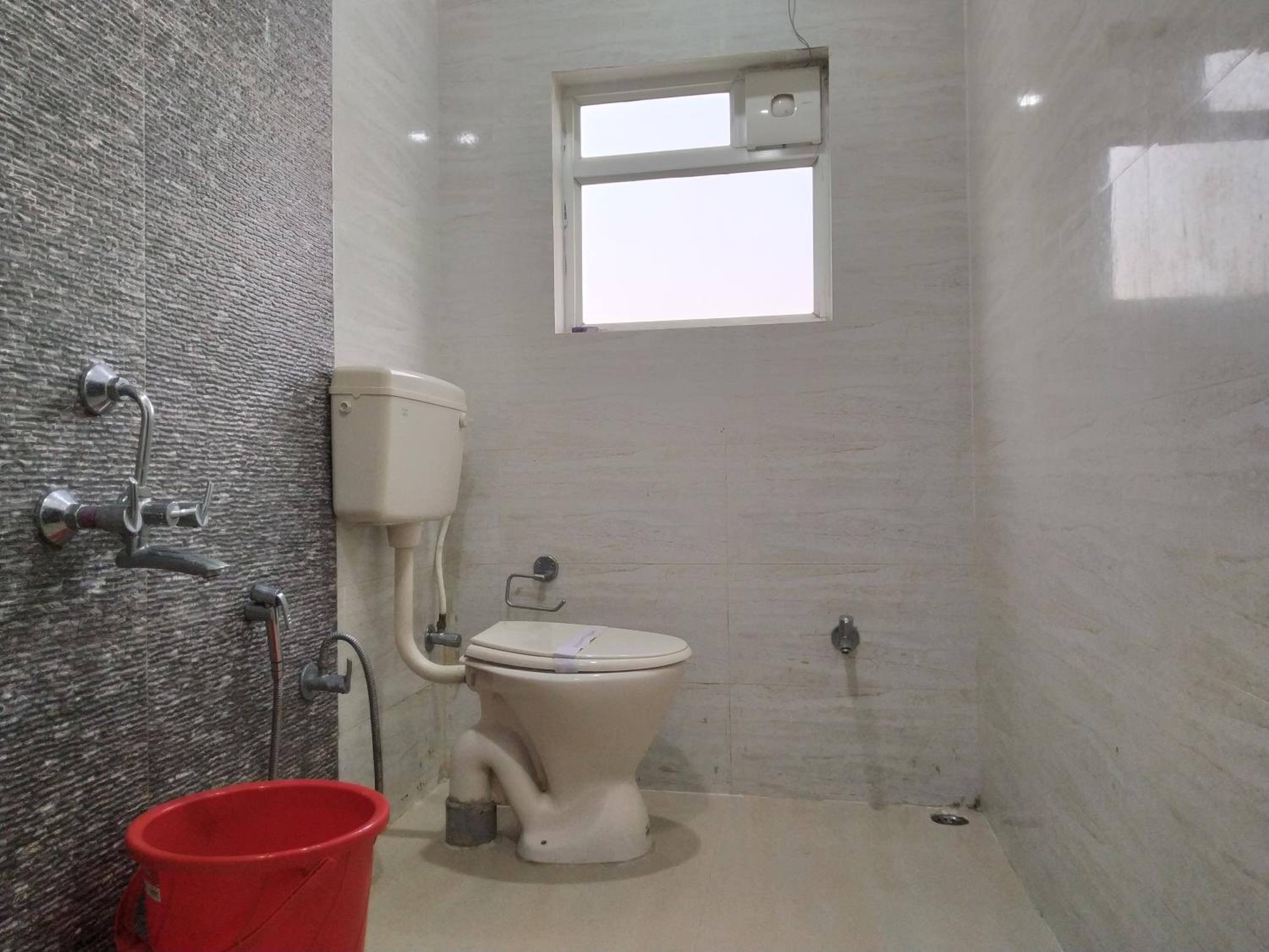 Deluxe Room (2 Adults + 1 Child) photo 3