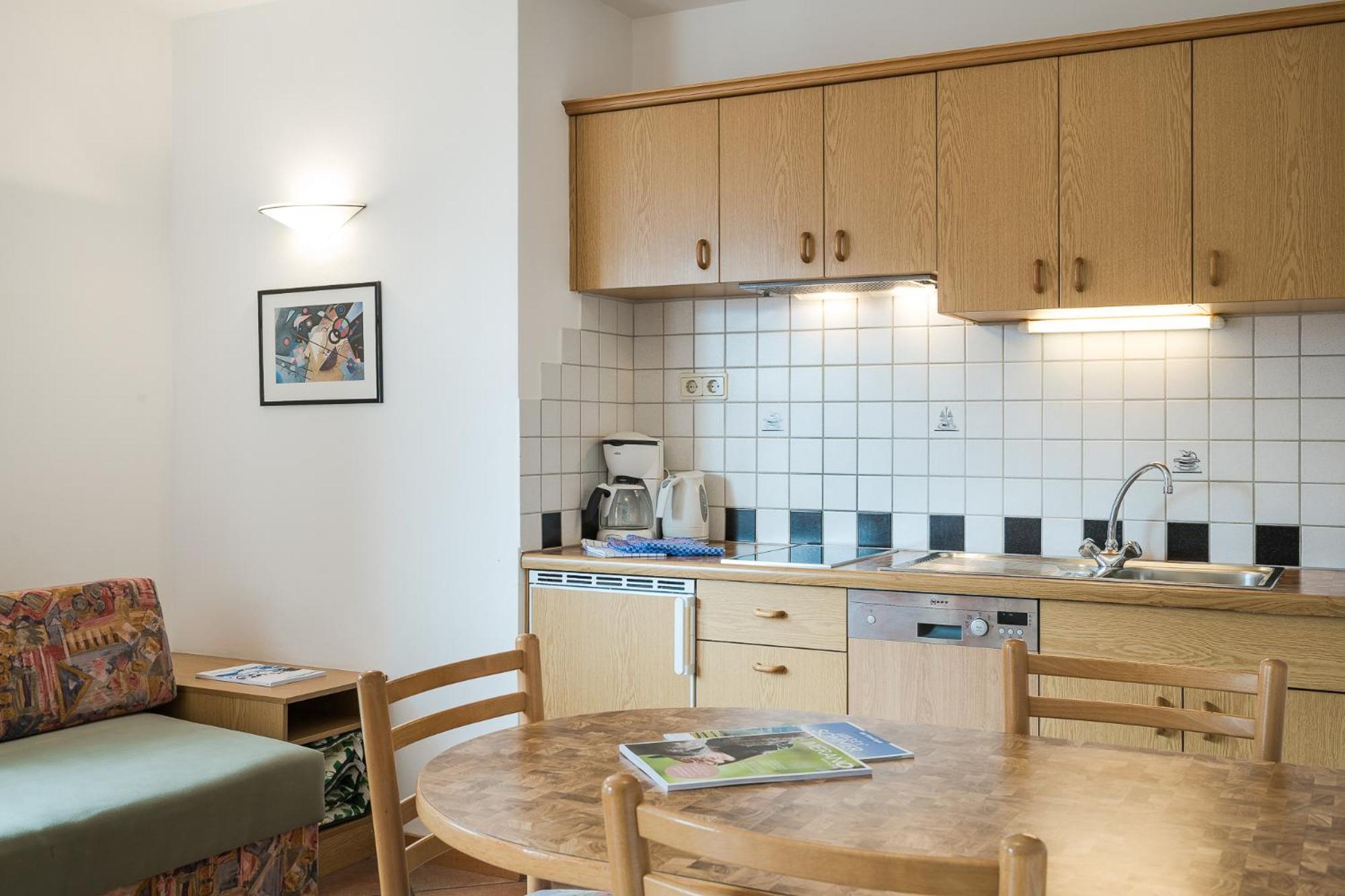 Apartment photo 3