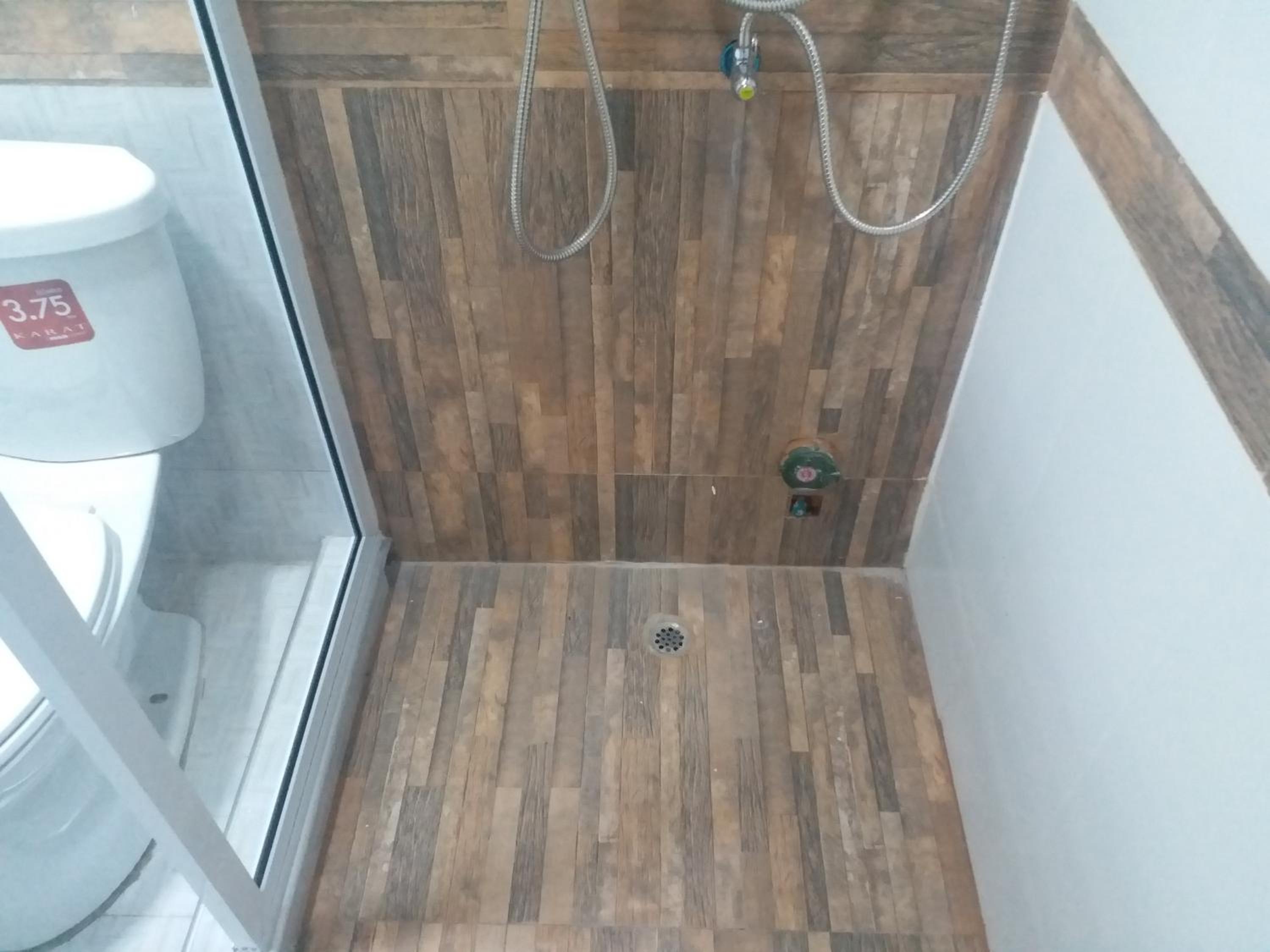 Standard Twin Room - Photo 6