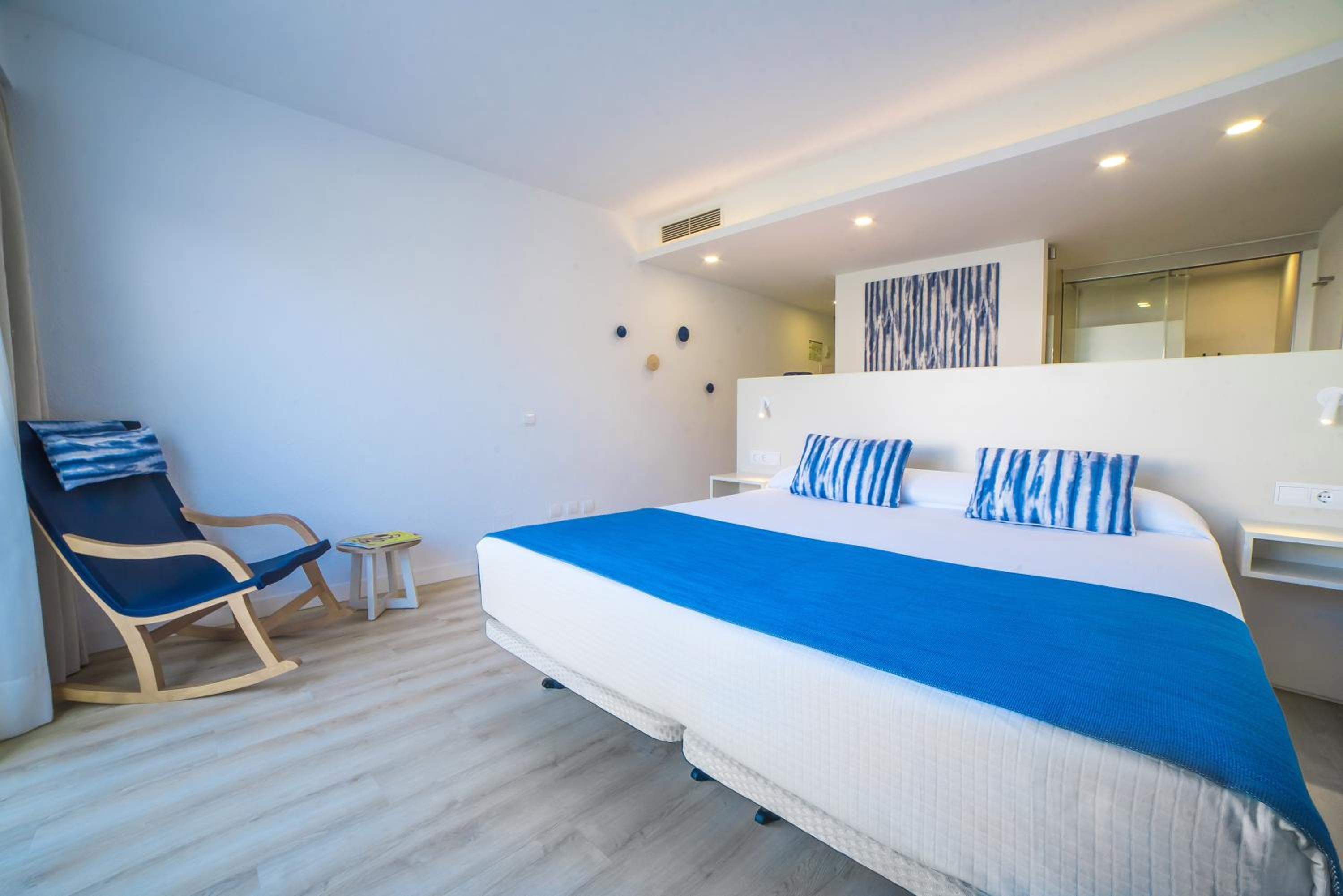 Superior Double Room photo 2
