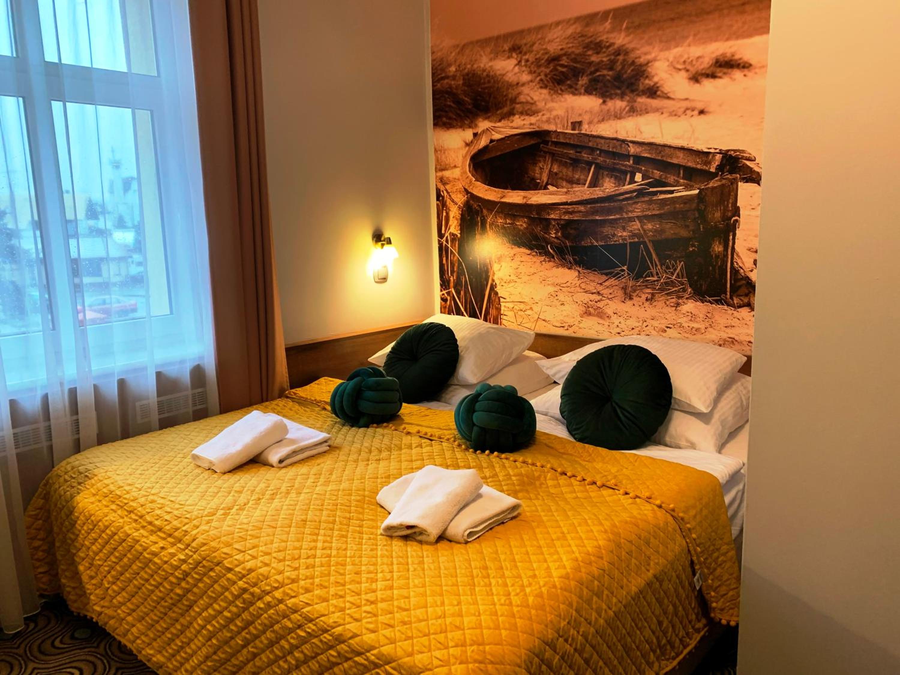 Economy Double Room photo 1