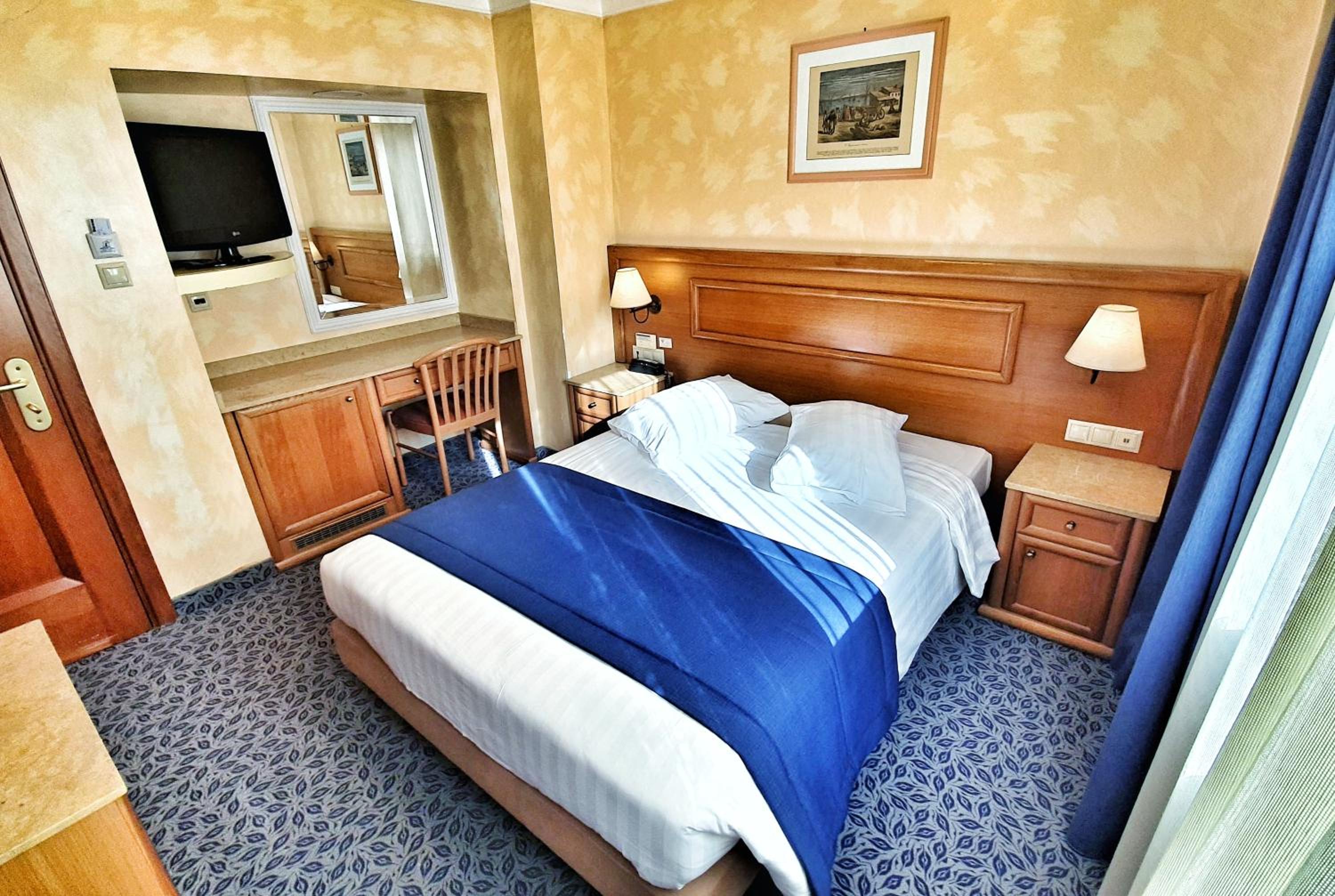 Single Room photo 1