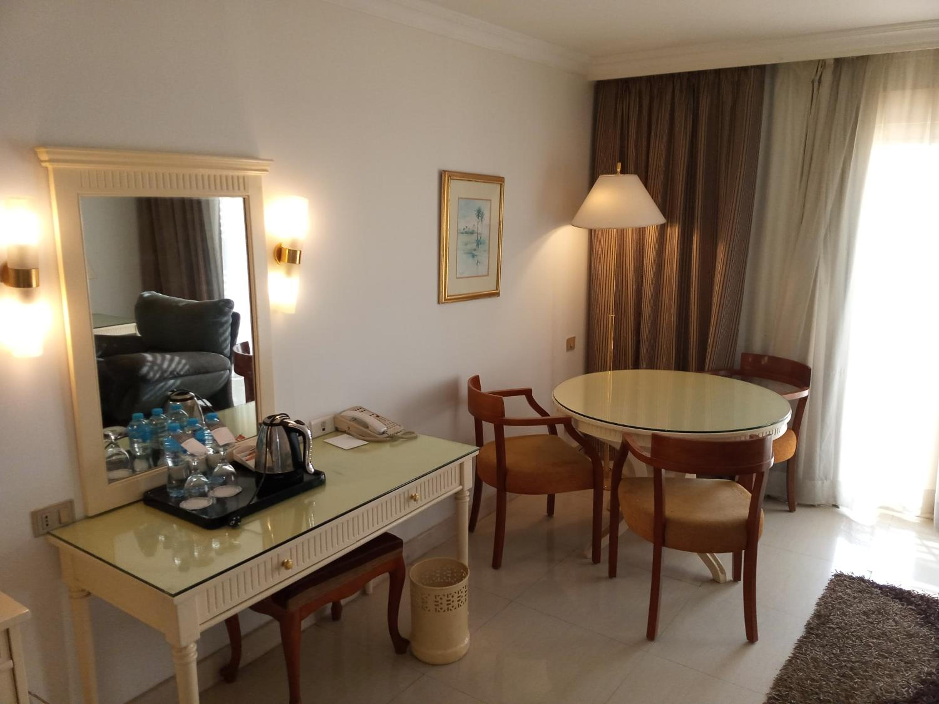 Pay 3 Get 4 Nights - Classic Room Garden View photo 3