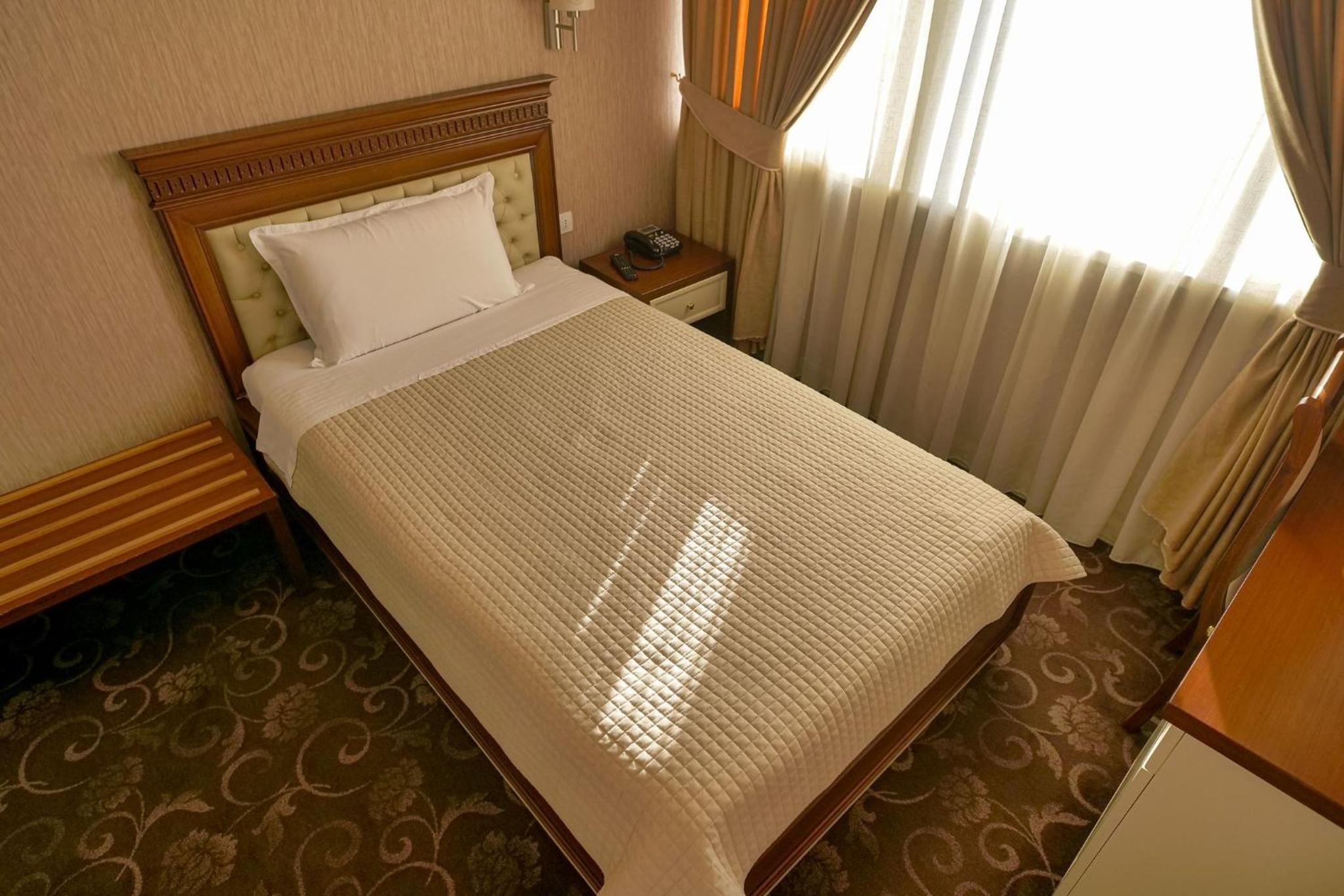 Single Room photo 3