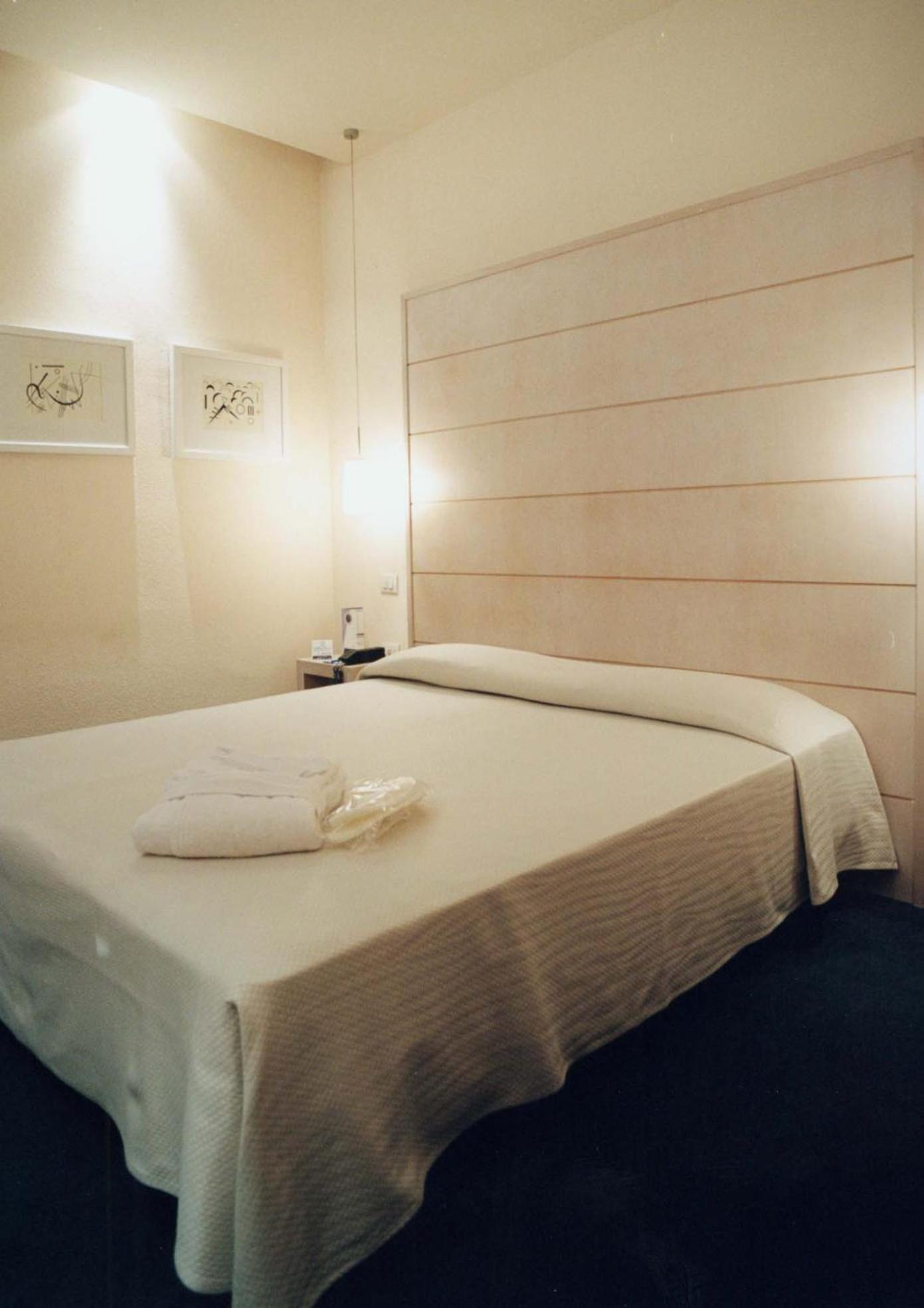 Superior Double Room - Photo 1