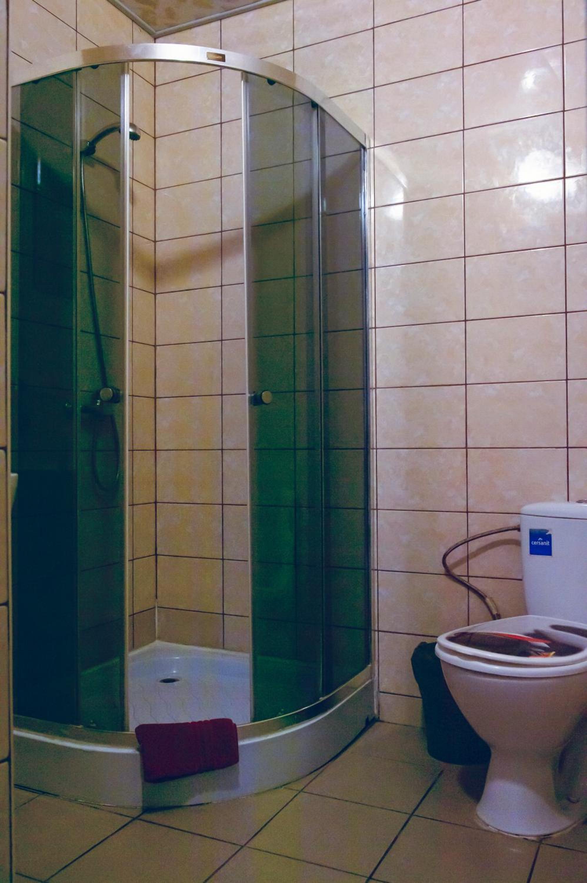 Triple Room with Bathroom - Photo 9