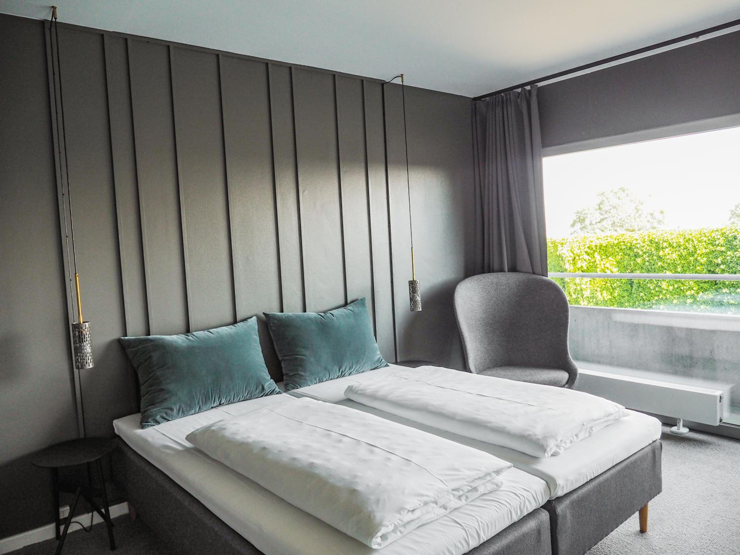 Standard Twin Room - Photo 5