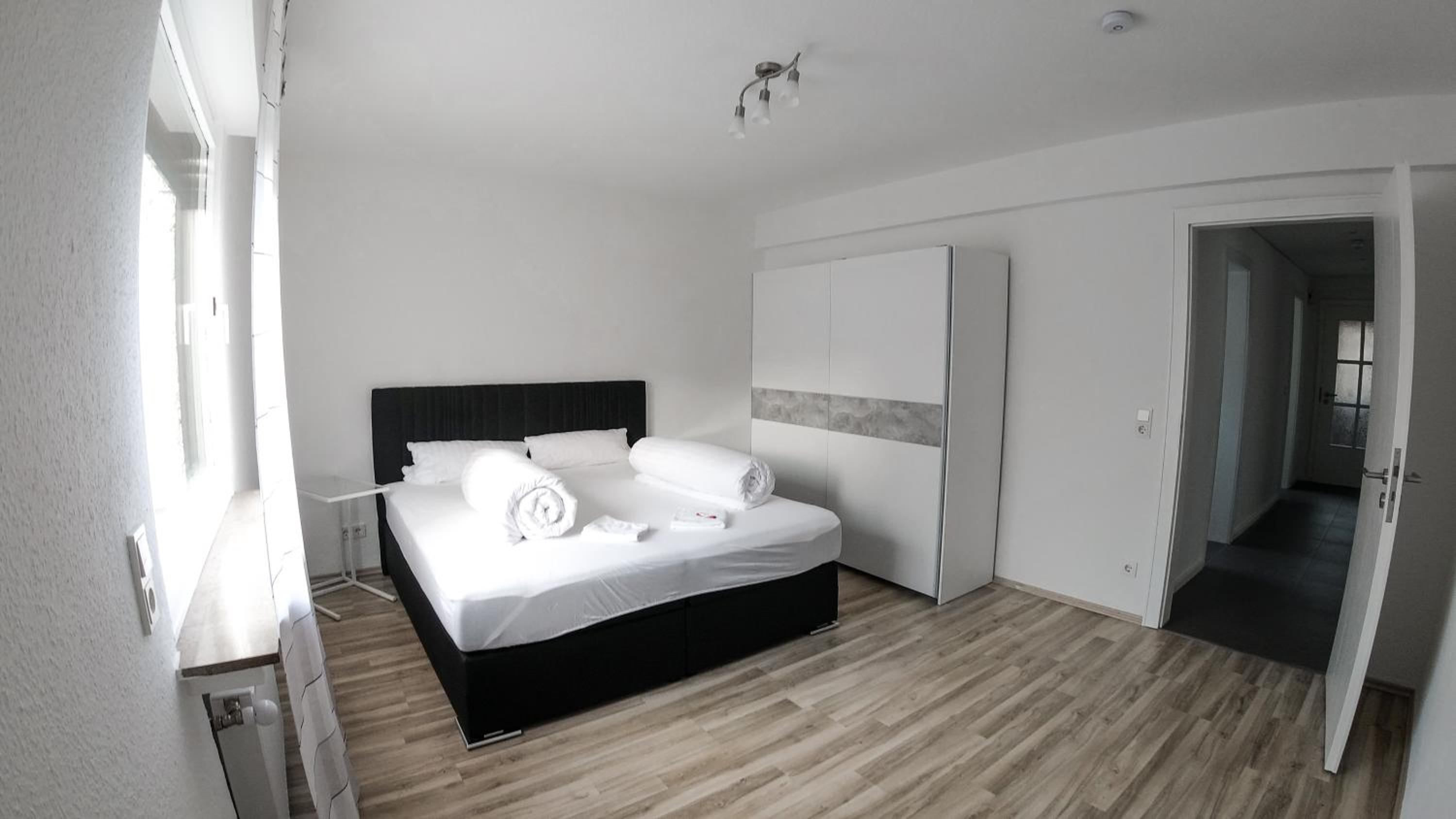 Two-Bedroom Apartment - Photo 6