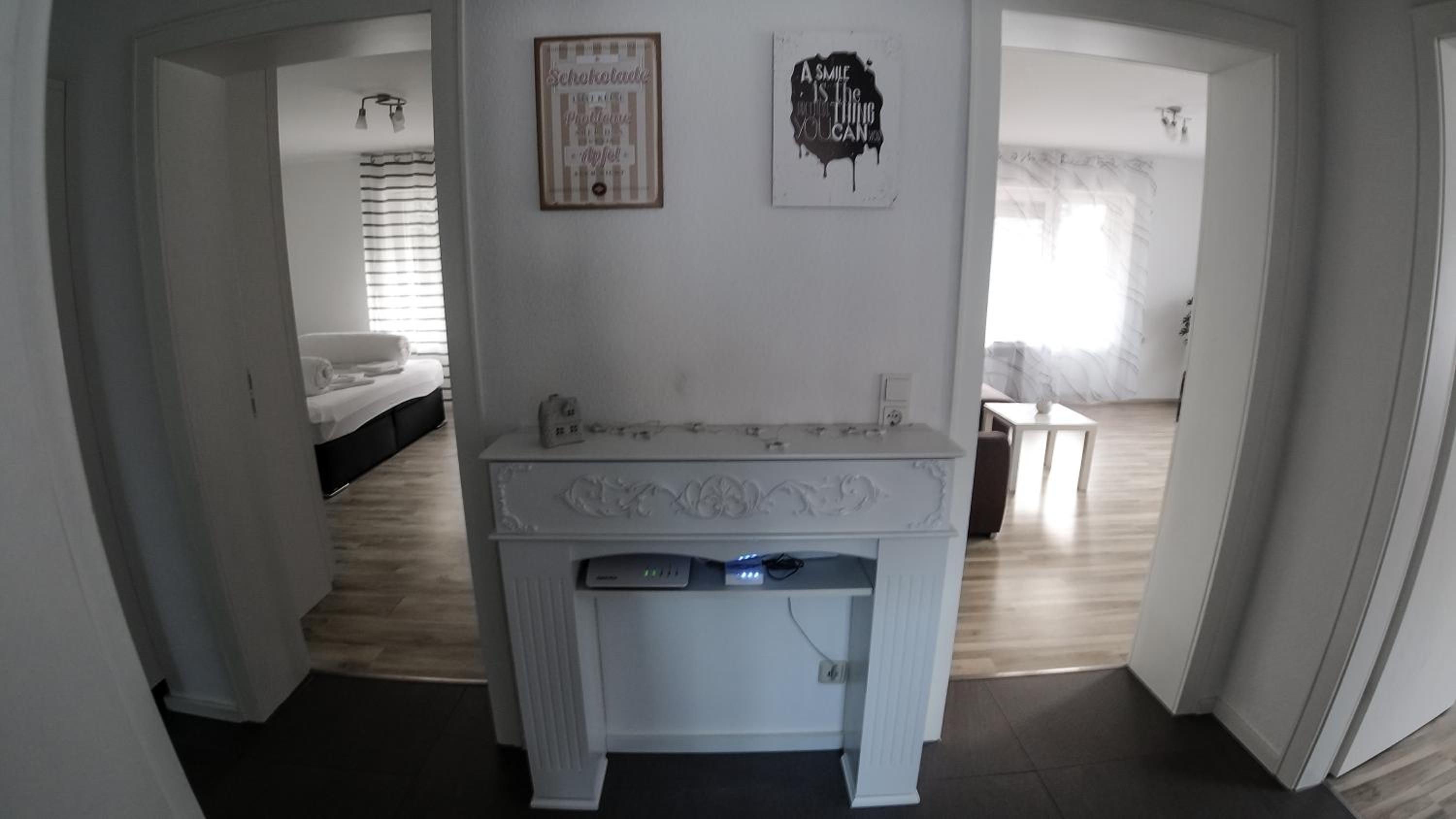 Two-Bedroom Apartment - Photo 5
