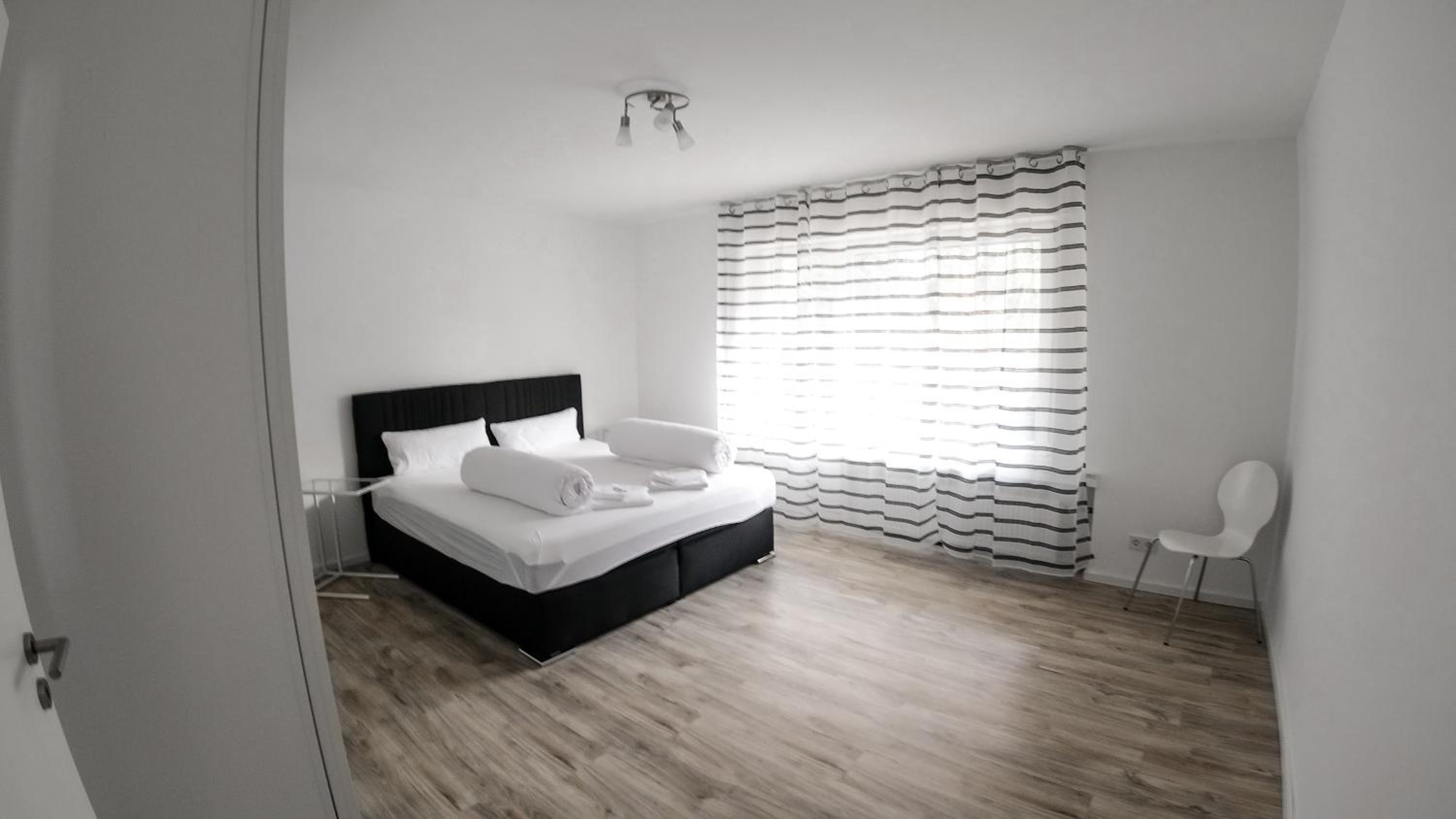 Two-Bedroom Apartment - Photo 27