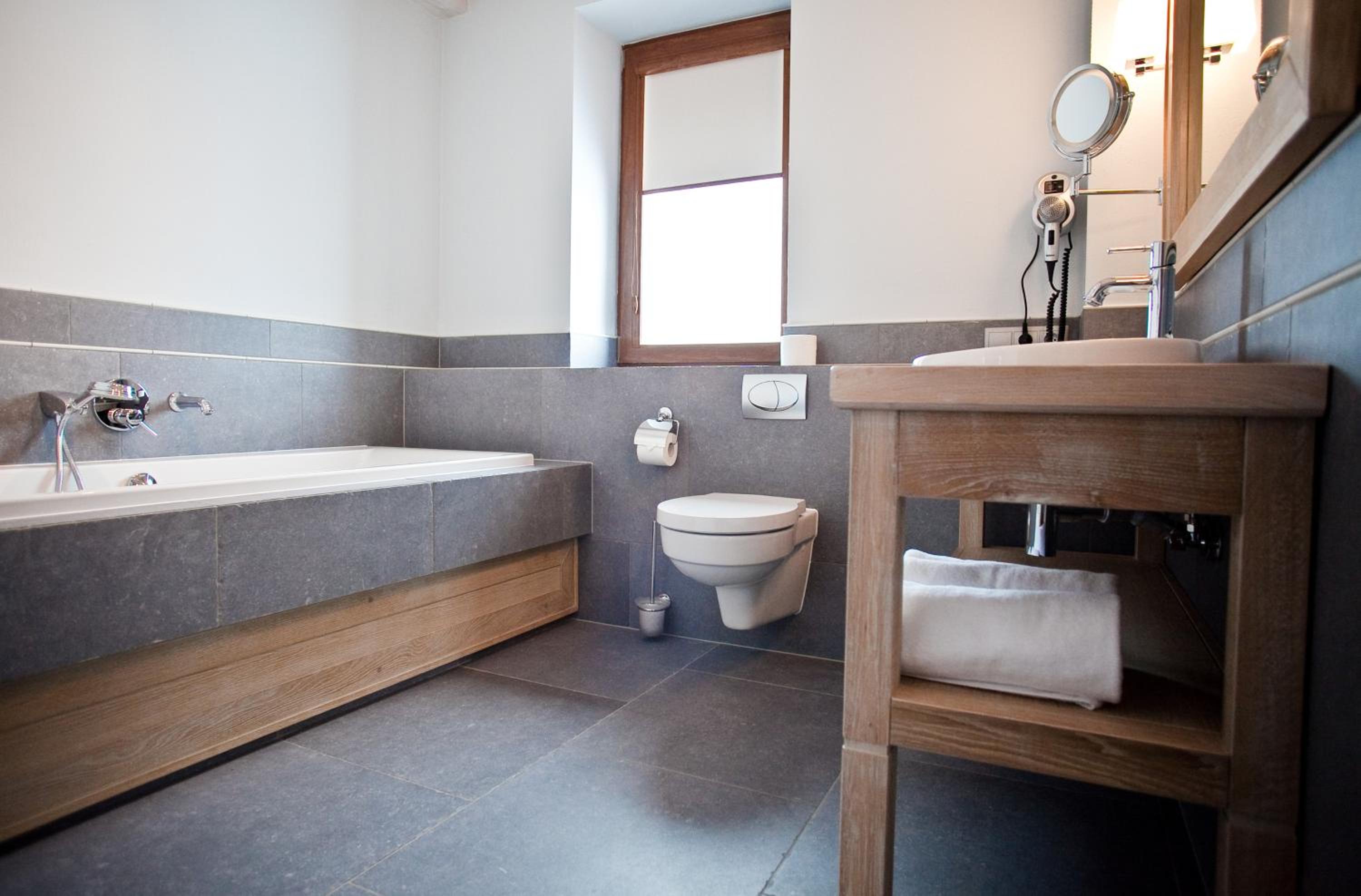 Superior Double or Twin Room - Photo 4