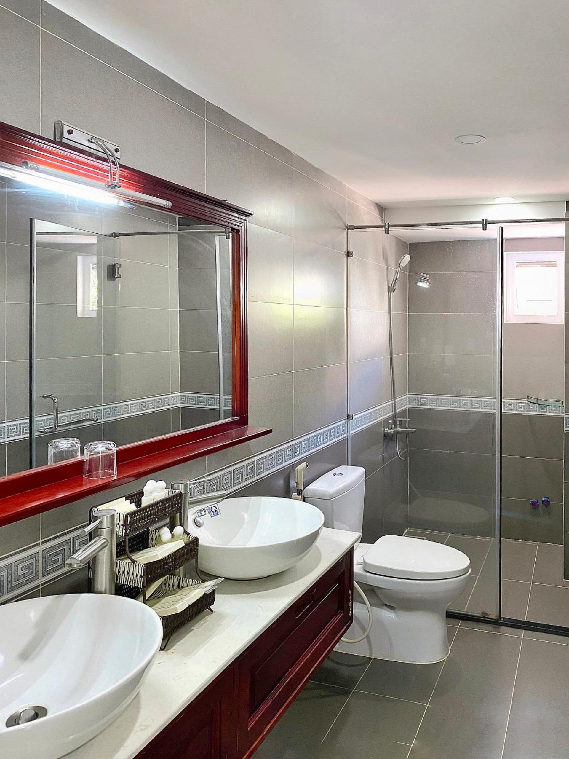 Deluxe Triple Room photo 3