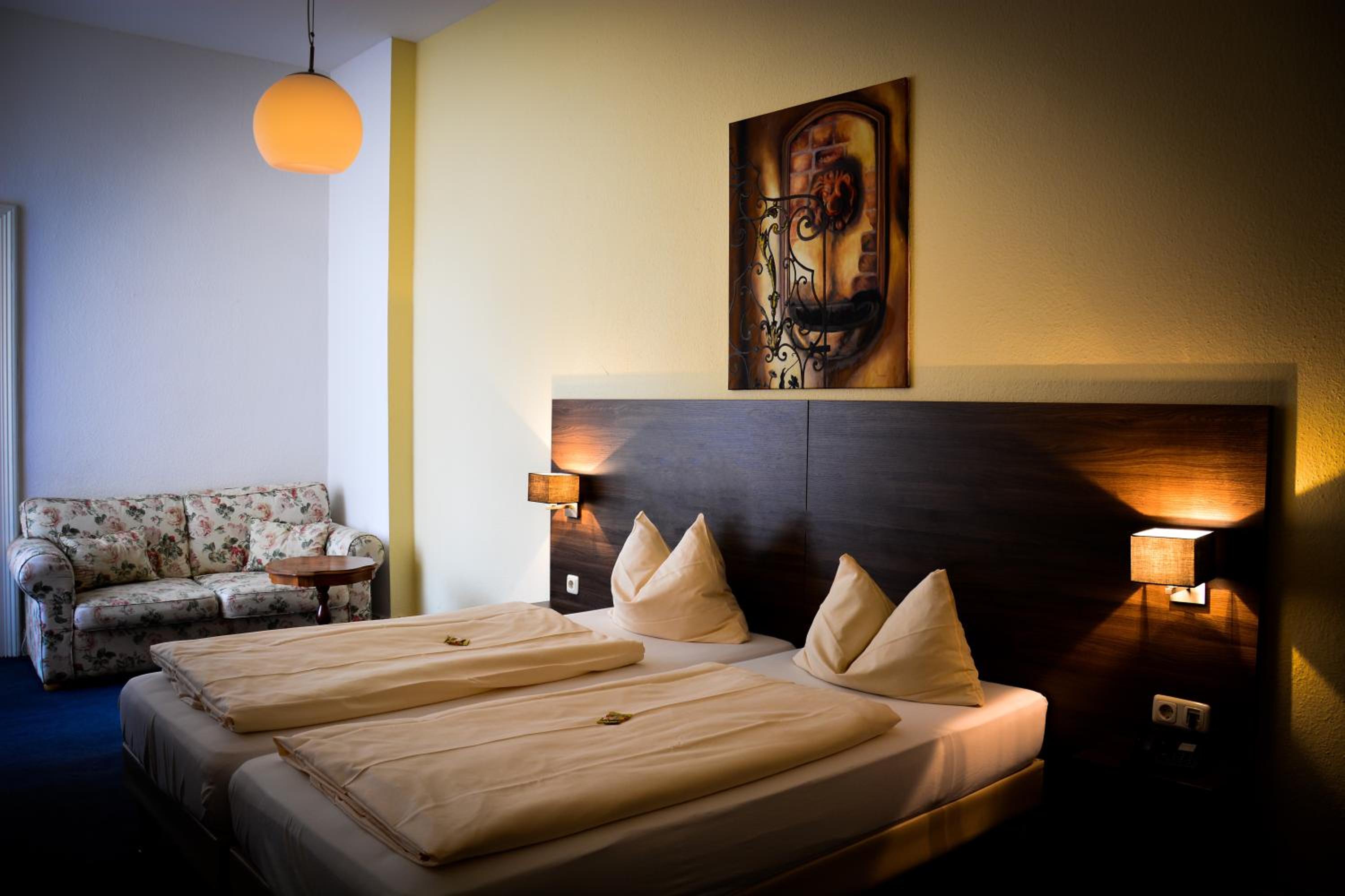 Double Room photo 3