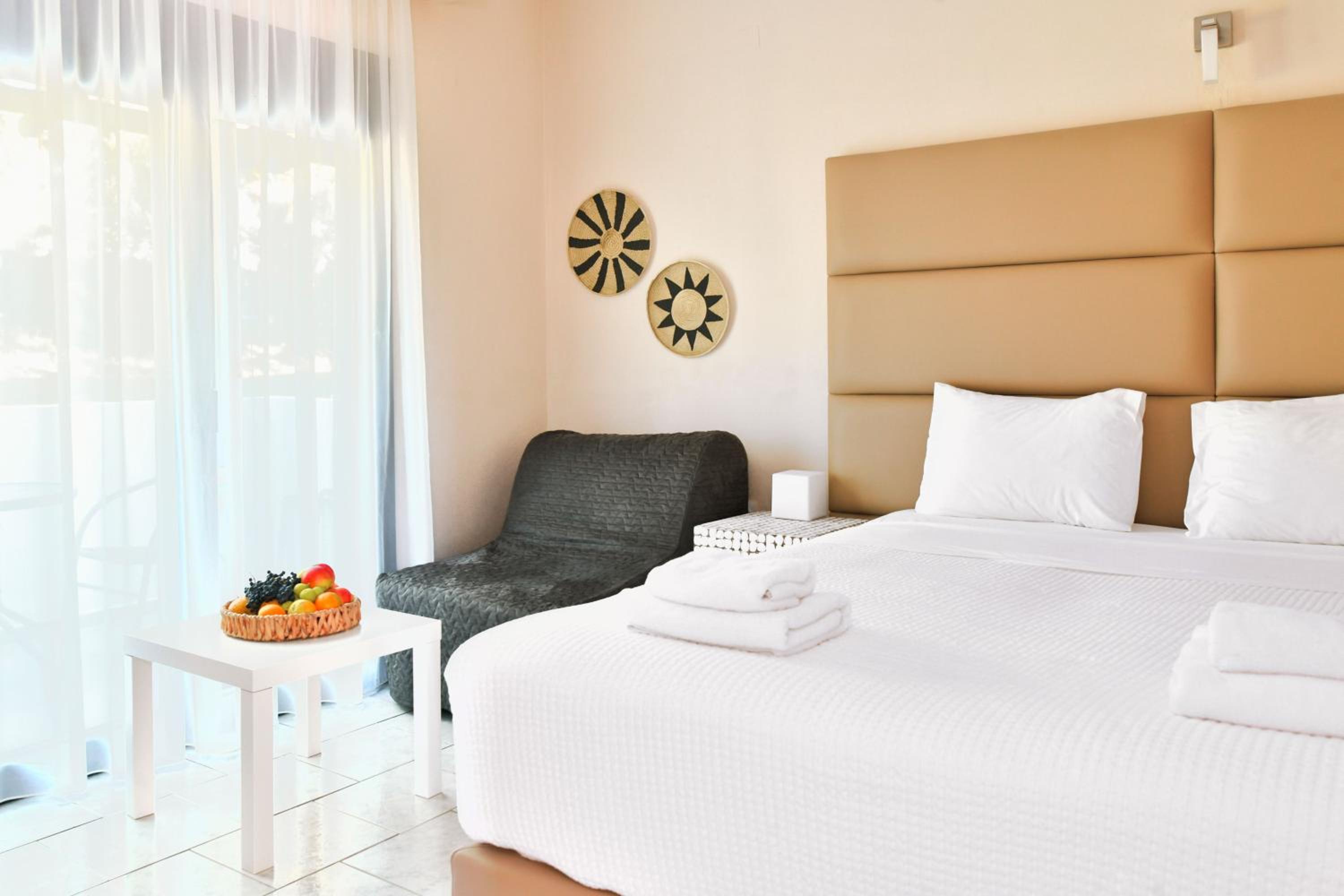 Standard Room with Mountain View