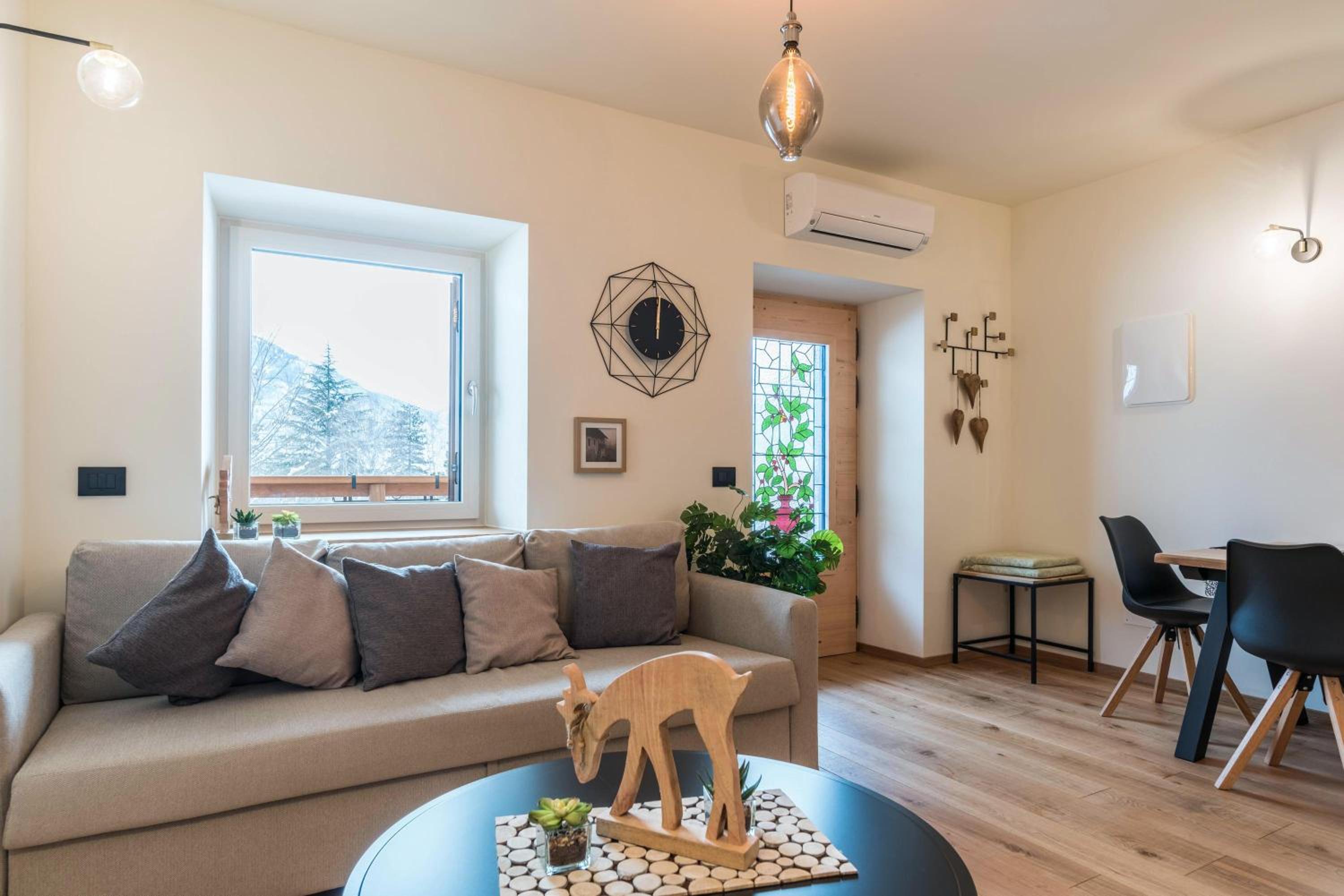 Superior One-Bedroom Apartment with Balcony - Photo 15